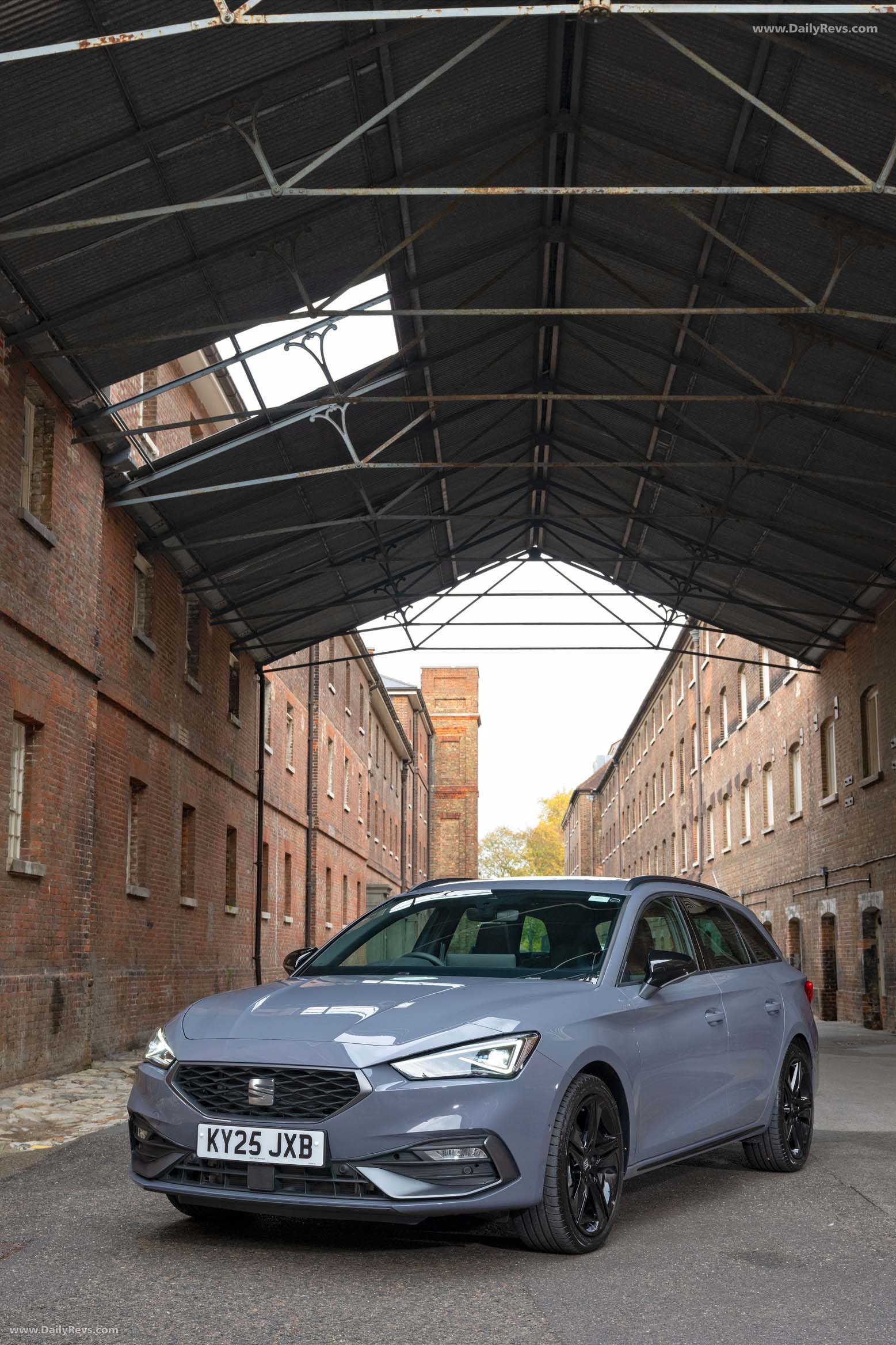 2026 Seat Leon Estate FR UK Version Front View
