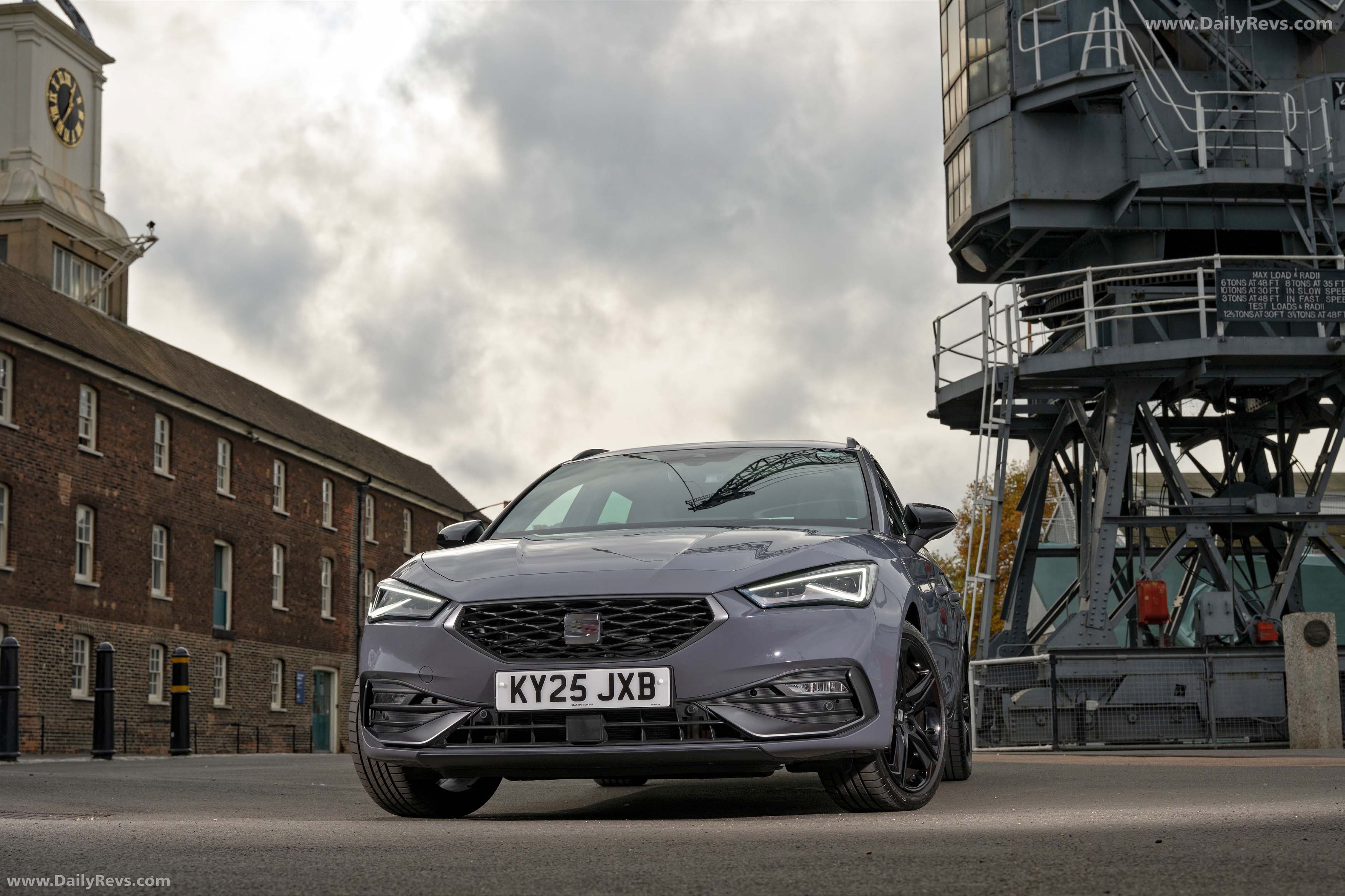 2026 Seat Leon Estate FR UK Version Front View