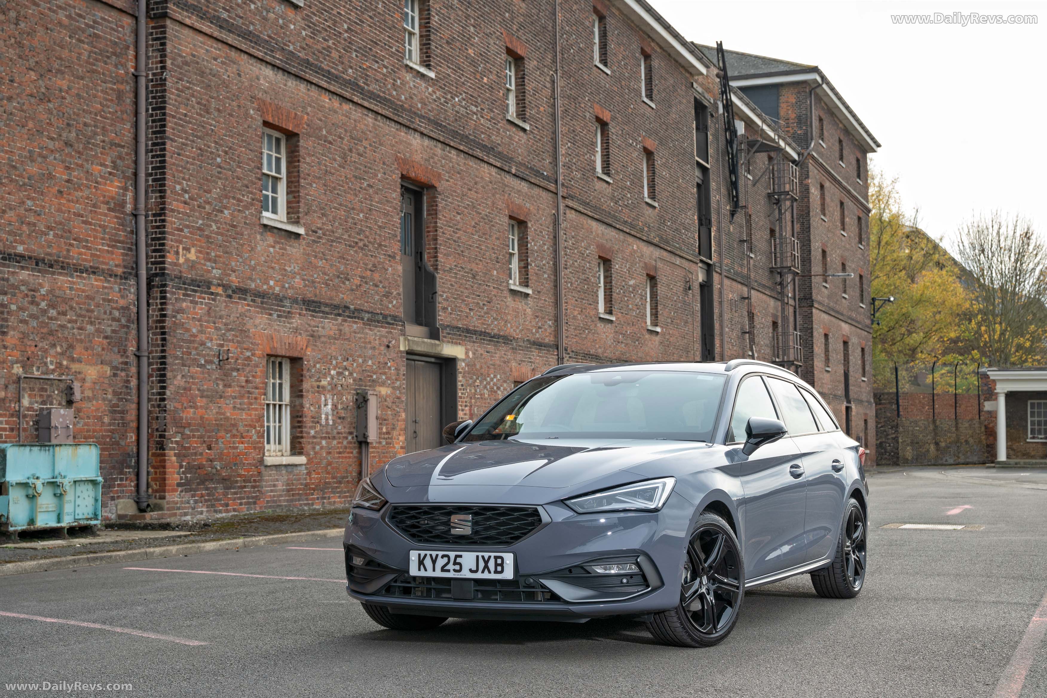 2026 Seat Leon Estate FR UK Version Front View