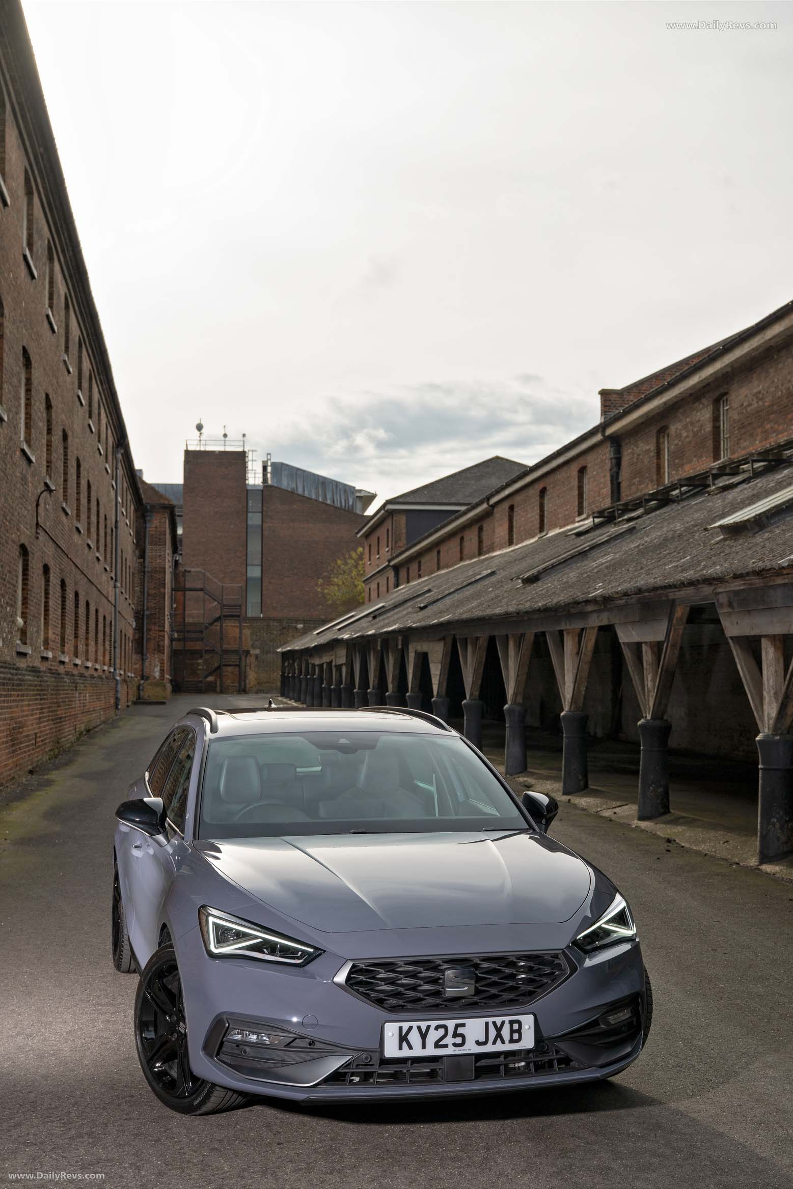 2026 Seat Leon Estate FR UK Version Front View
