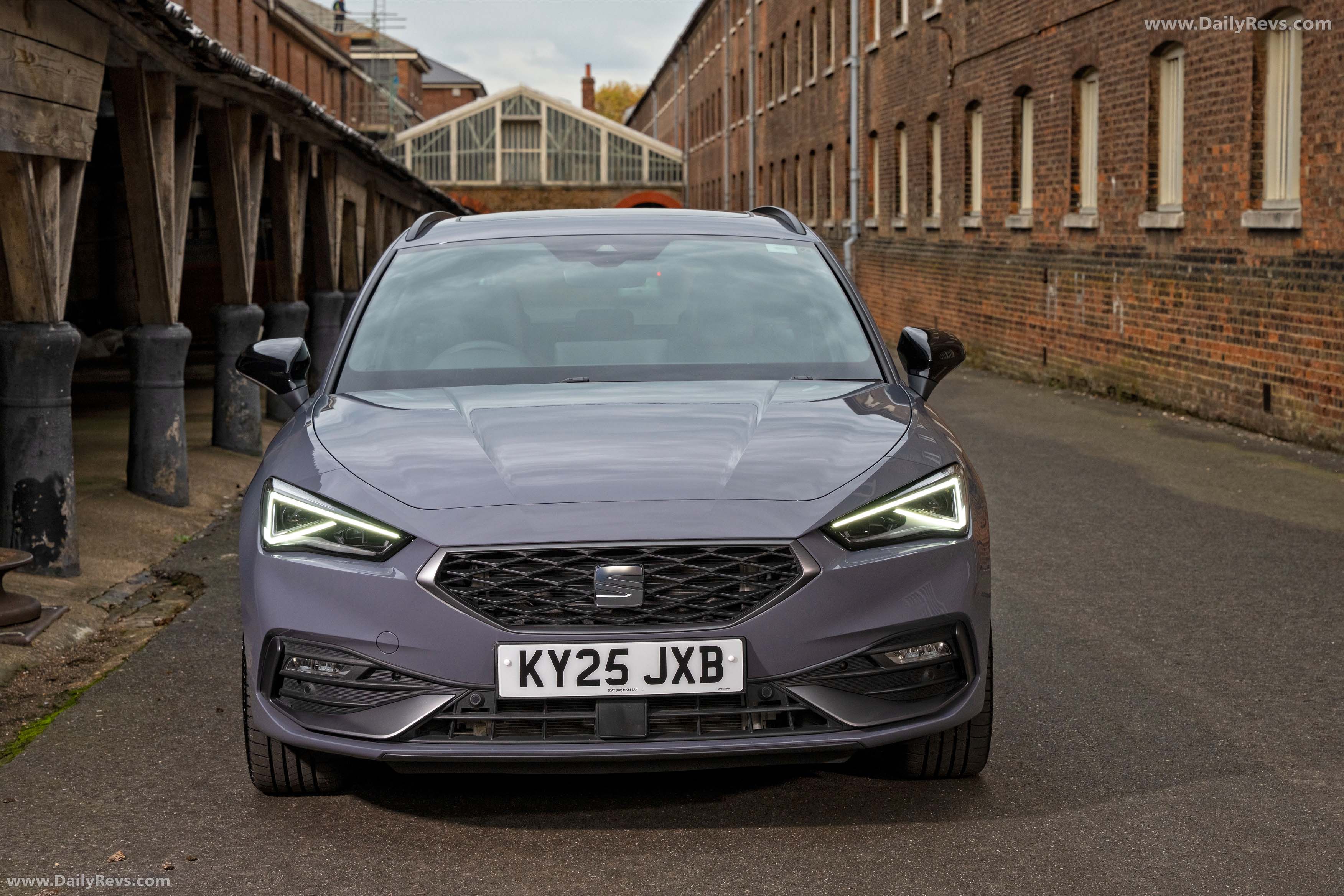 2026 Seat Leon Estate FR UK Version Front View