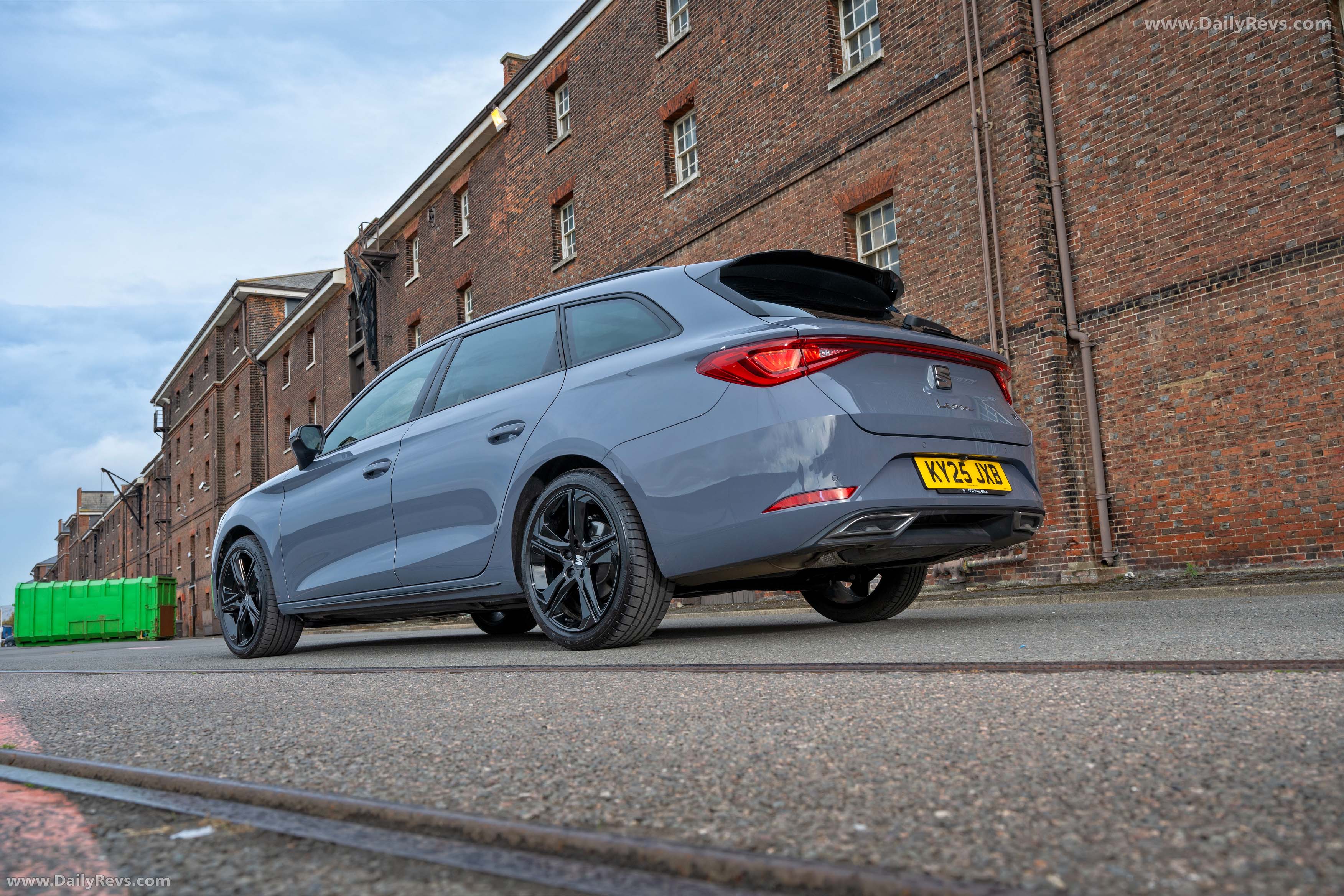 2026 Seat Leon Estate FR UK Version Rear View
