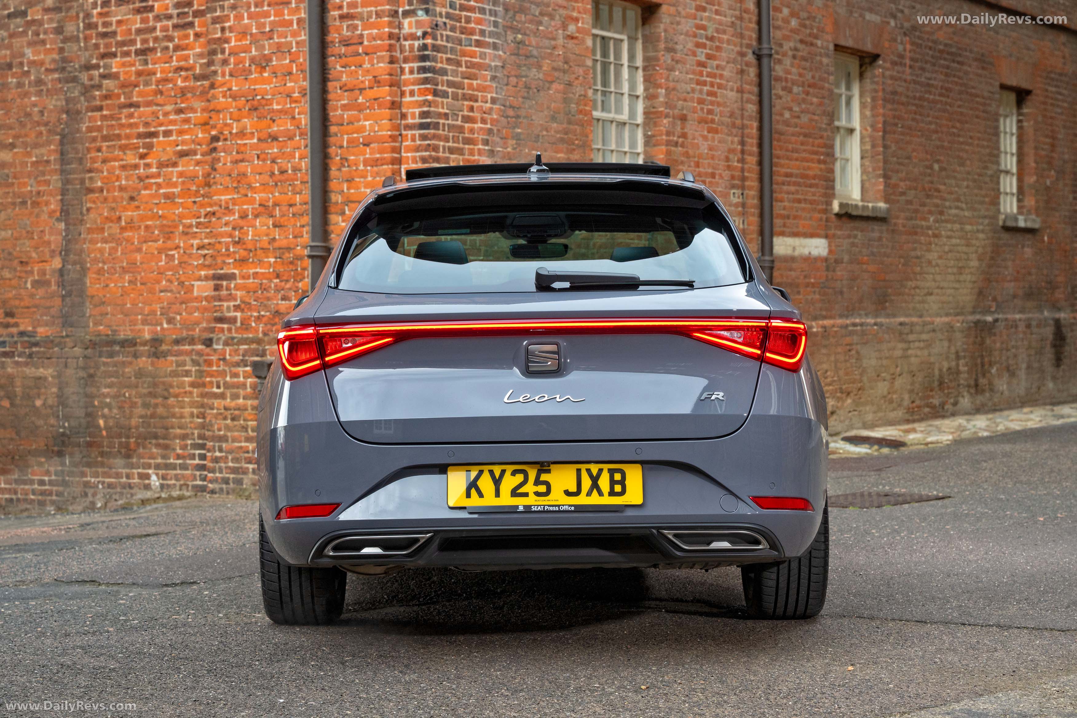 2026 Seat Leon Estate FR UK Version Rear View