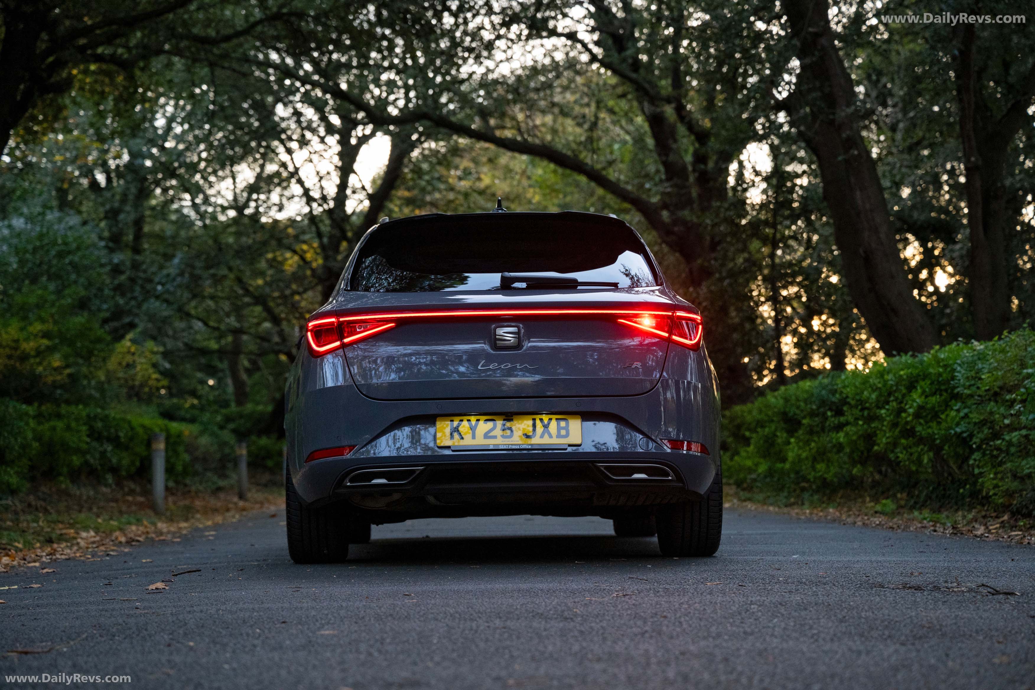 2026 Seat Leon Estate FR UK Version Rear View