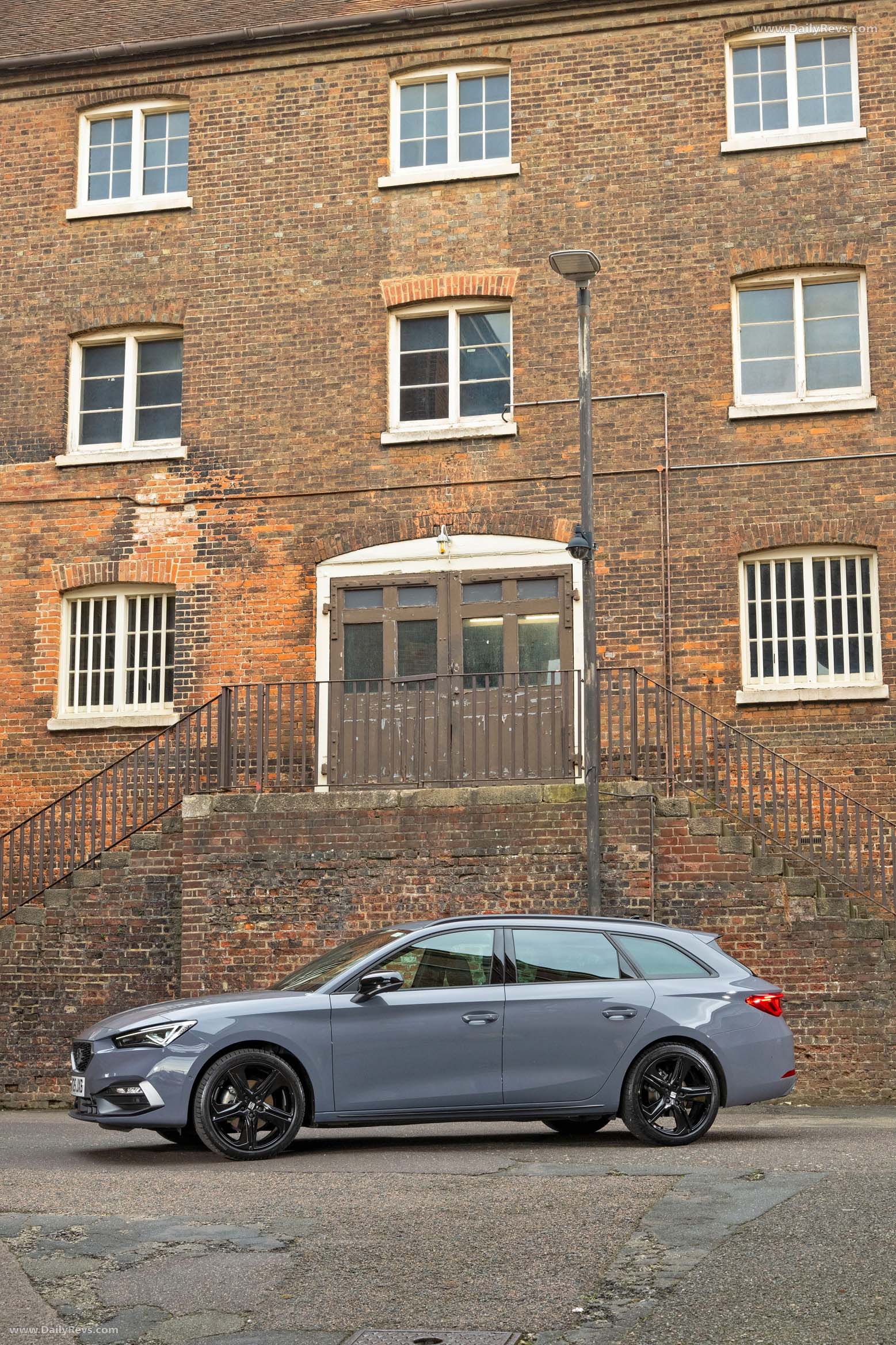 2026 Seat Leon Estate FR UK Version Side View