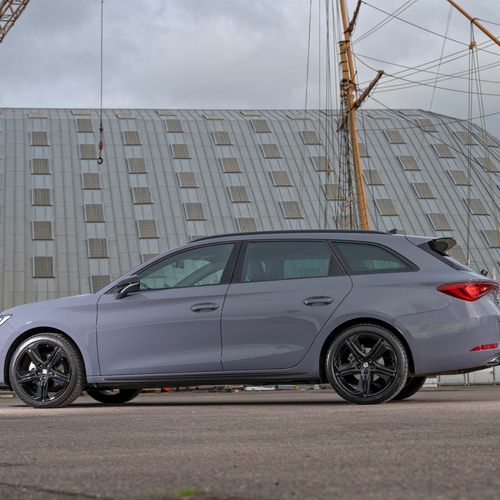 2026 Seat Leon Estate FR UK Version Side View