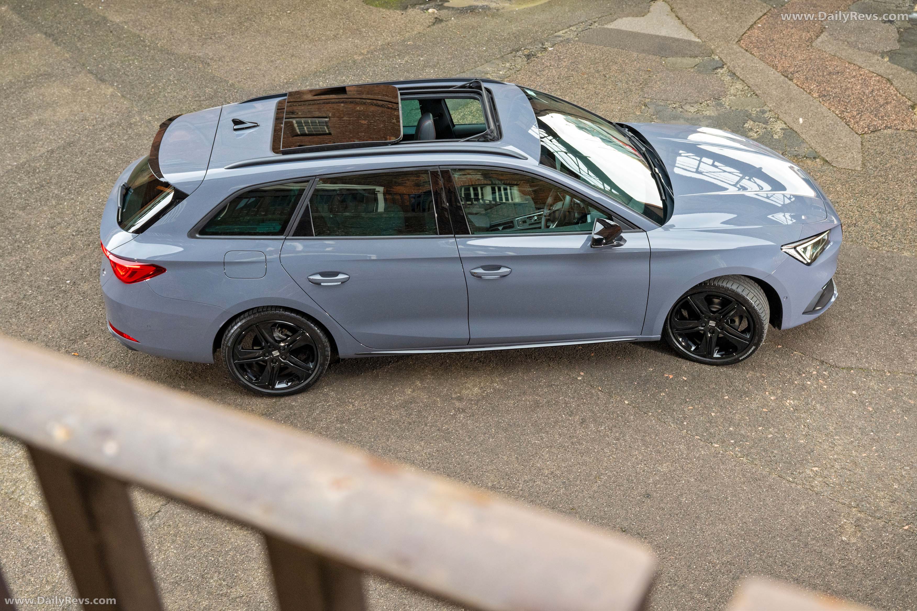 2026 Seat Leon Estate FR UK Version Top View