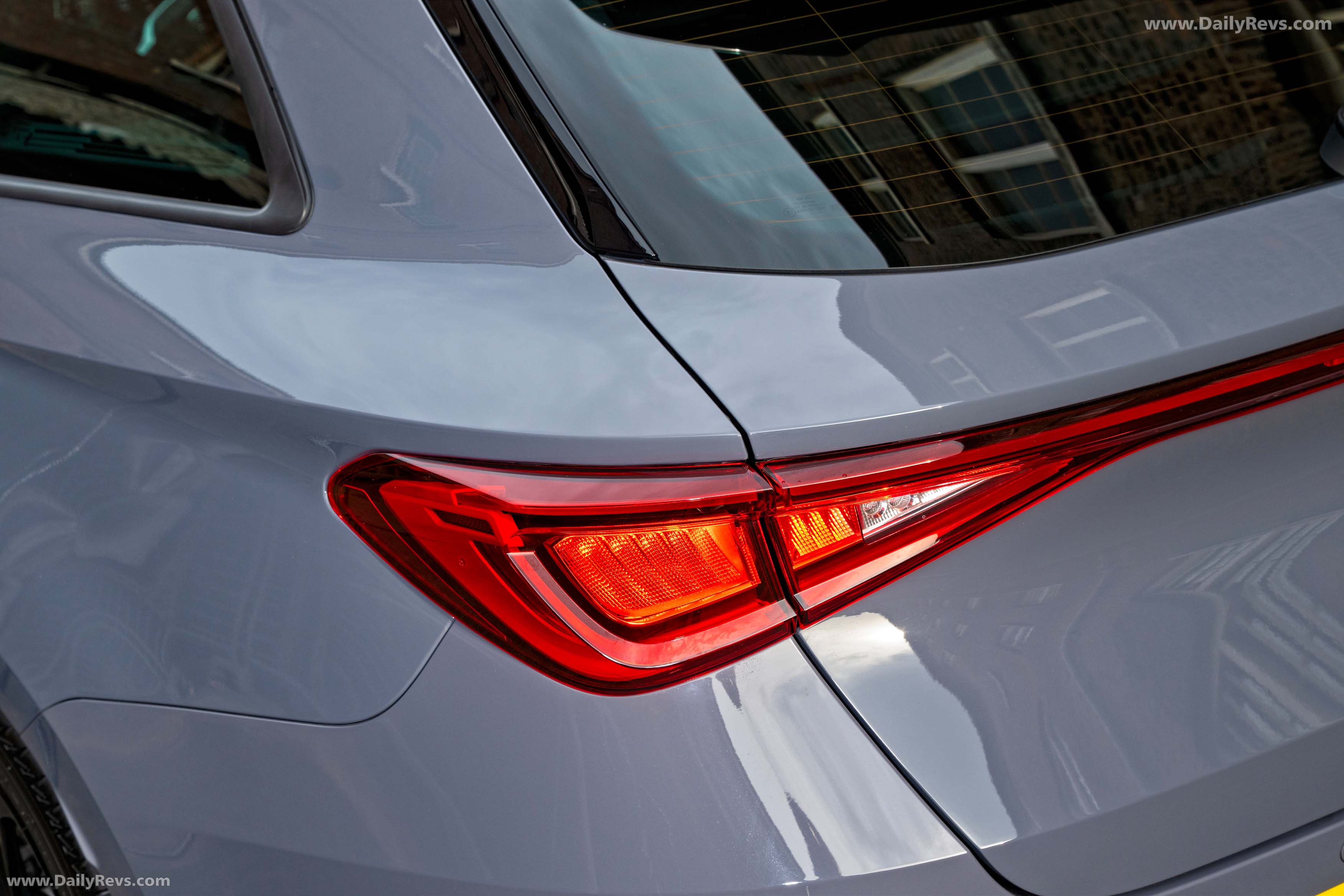 2026 Seat Leon Estate FR UK Version Exterior