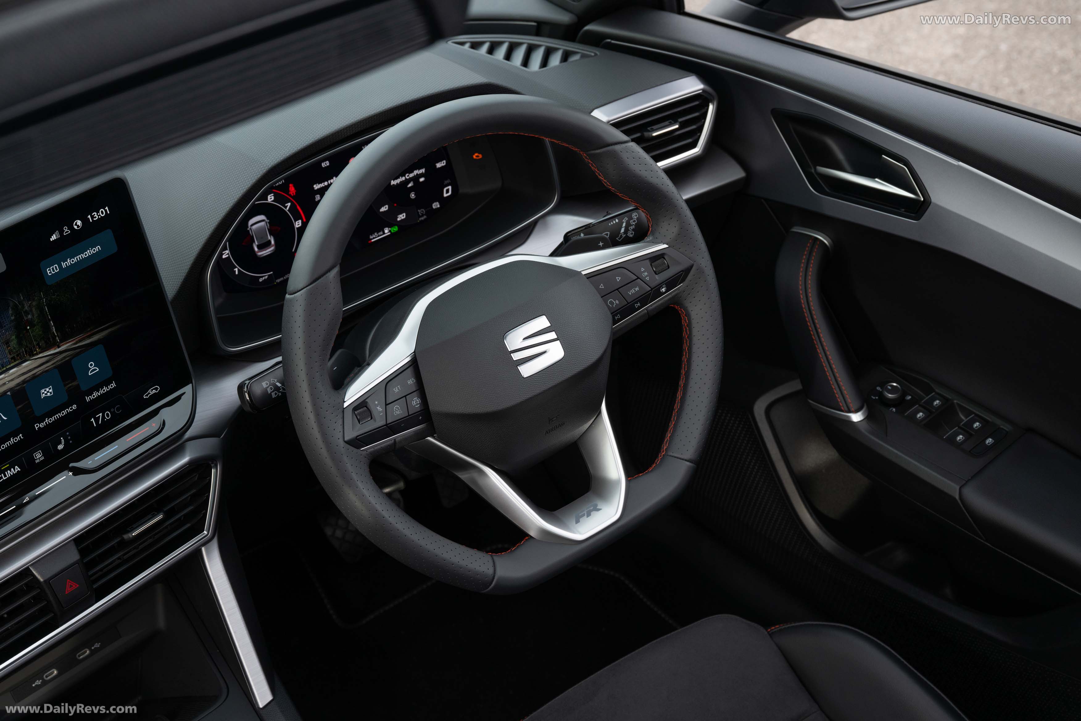 2026 Seat Leon Estate FR UK Version Interior