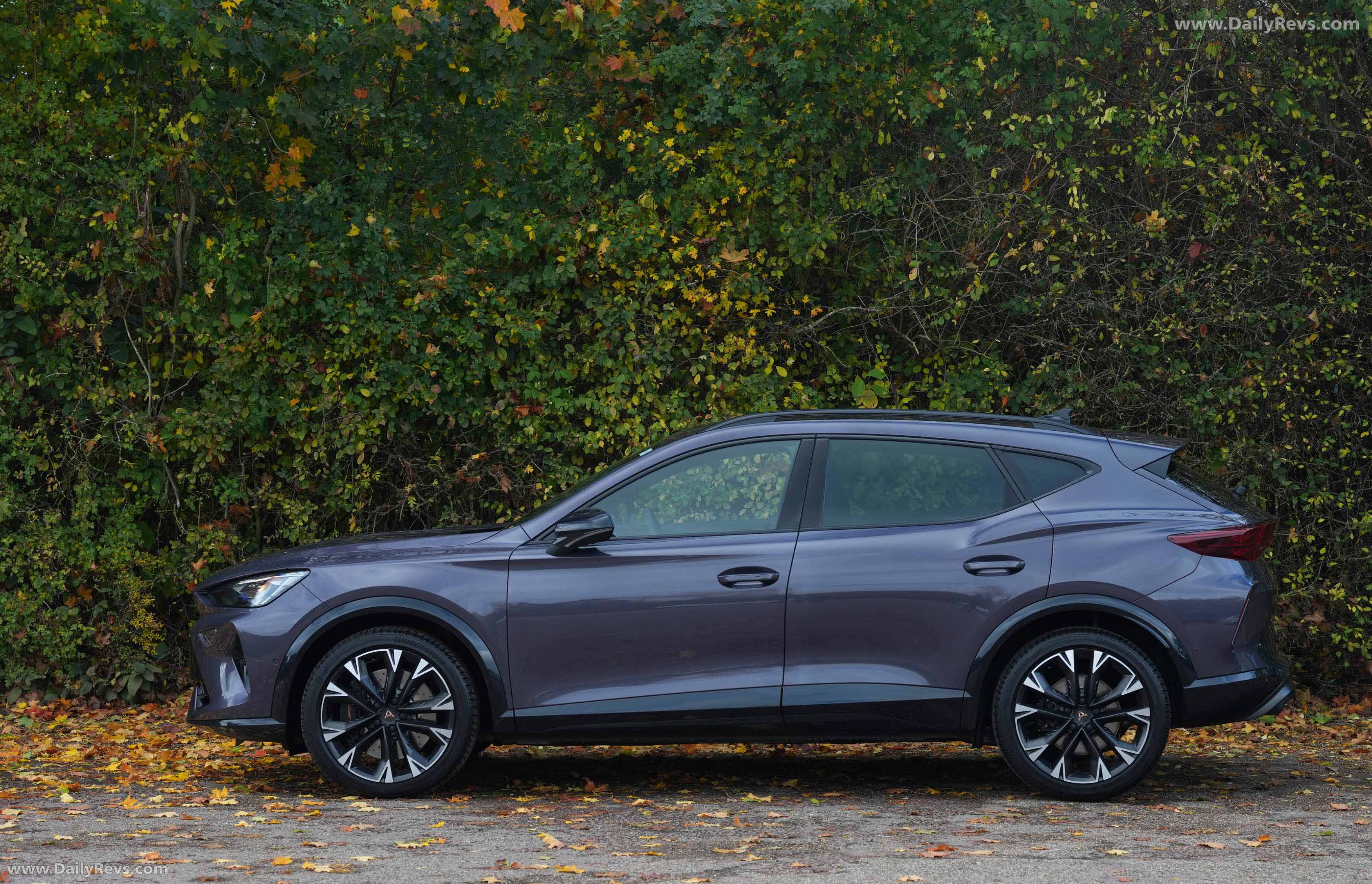2026 Seat Cupra Formentor VZ5 UK Version Side View