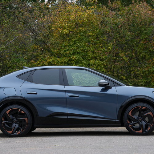 2026 Seat Cupra Tavascan VZ Side View