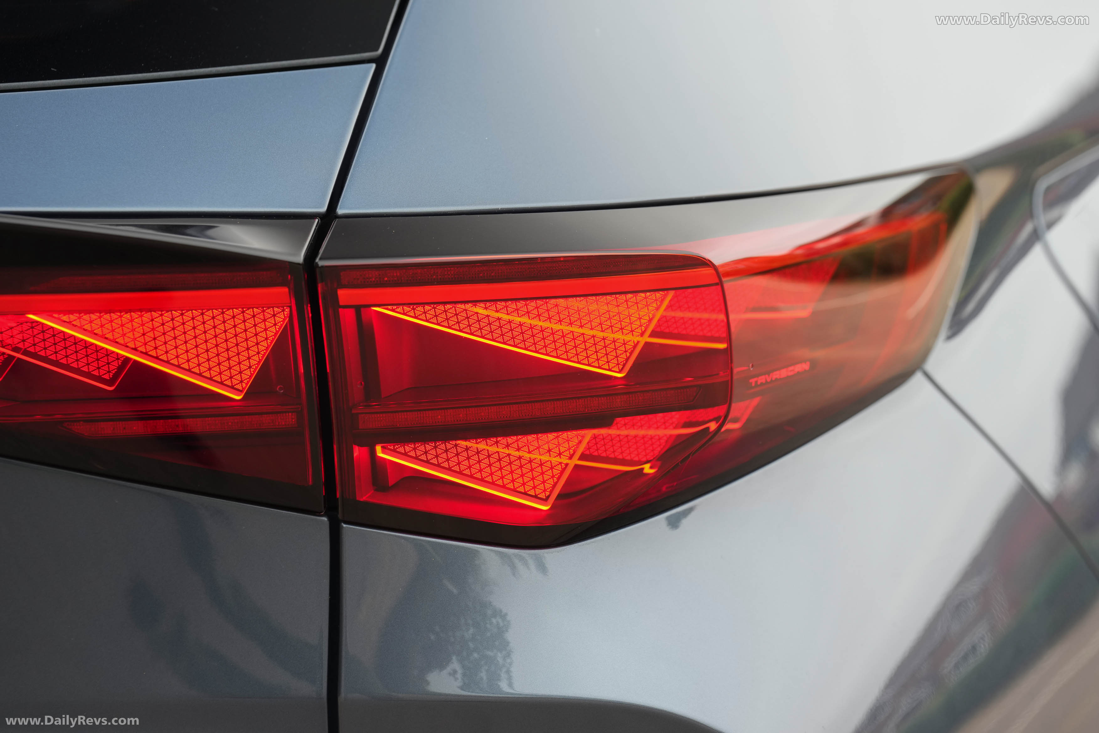 2026 Seat Cupra Tavascan VZ Exterior