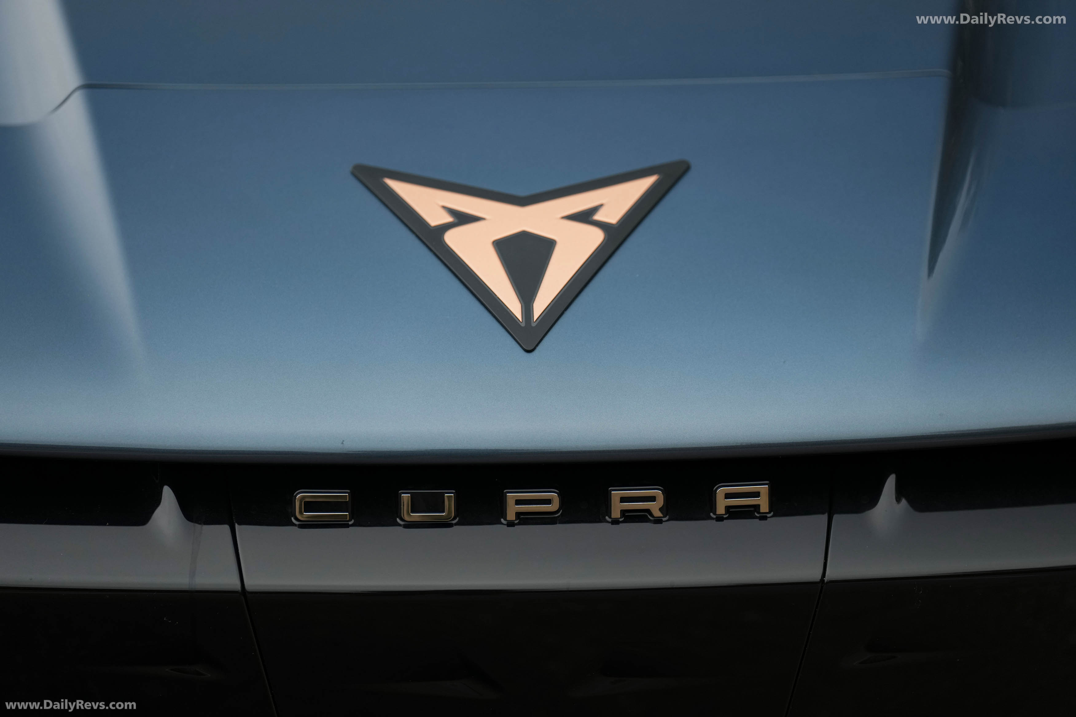 2026 Seat Cupra Tavascan VZ Exterior