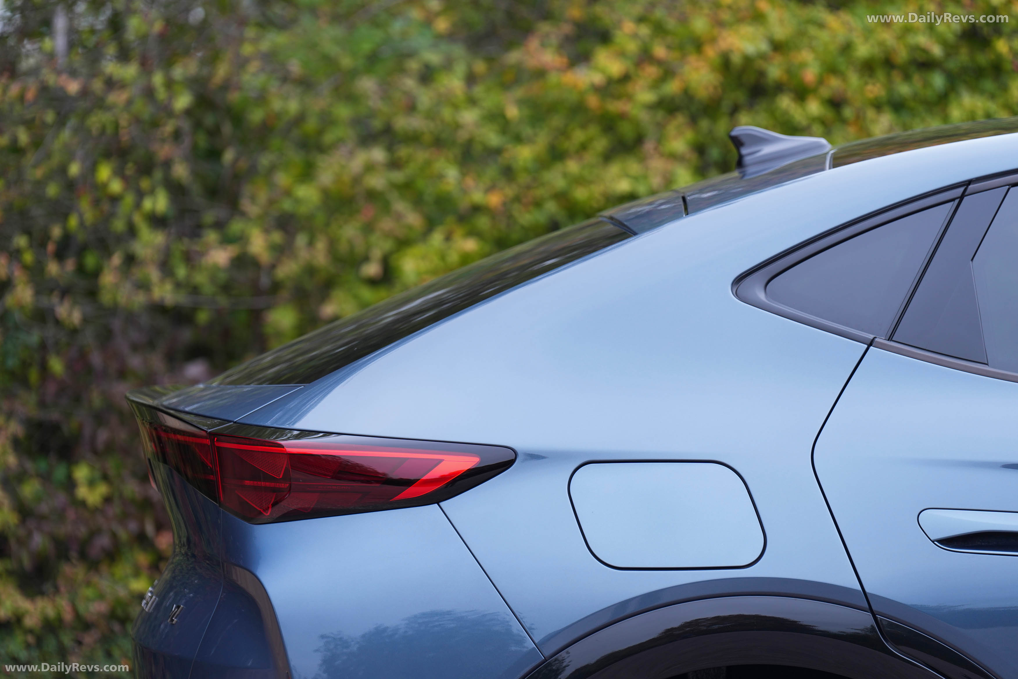 2026 Seat Cupra Tavascan VZ Exterior
