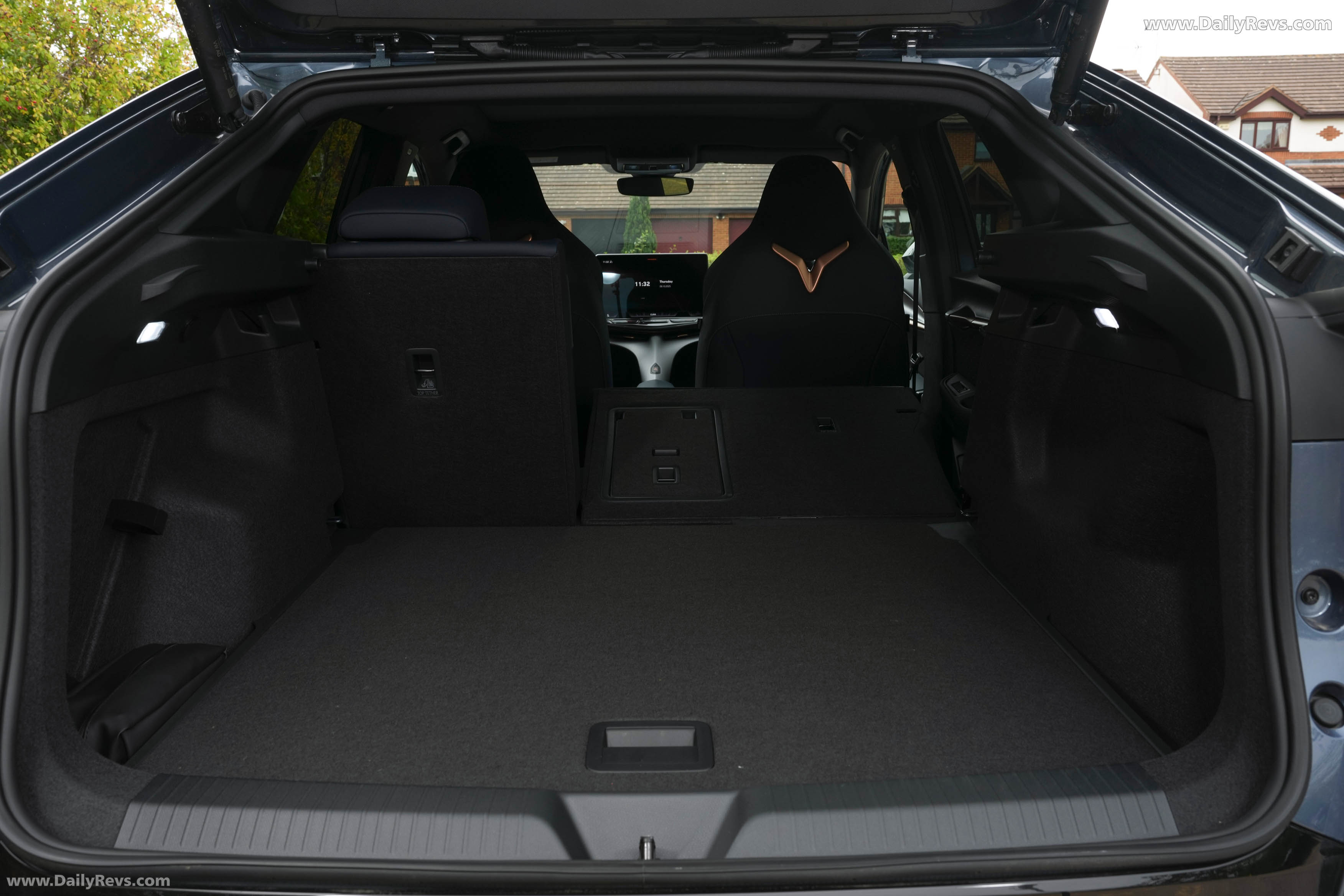 2026 Seat Cupra Tavascan VZ Interior