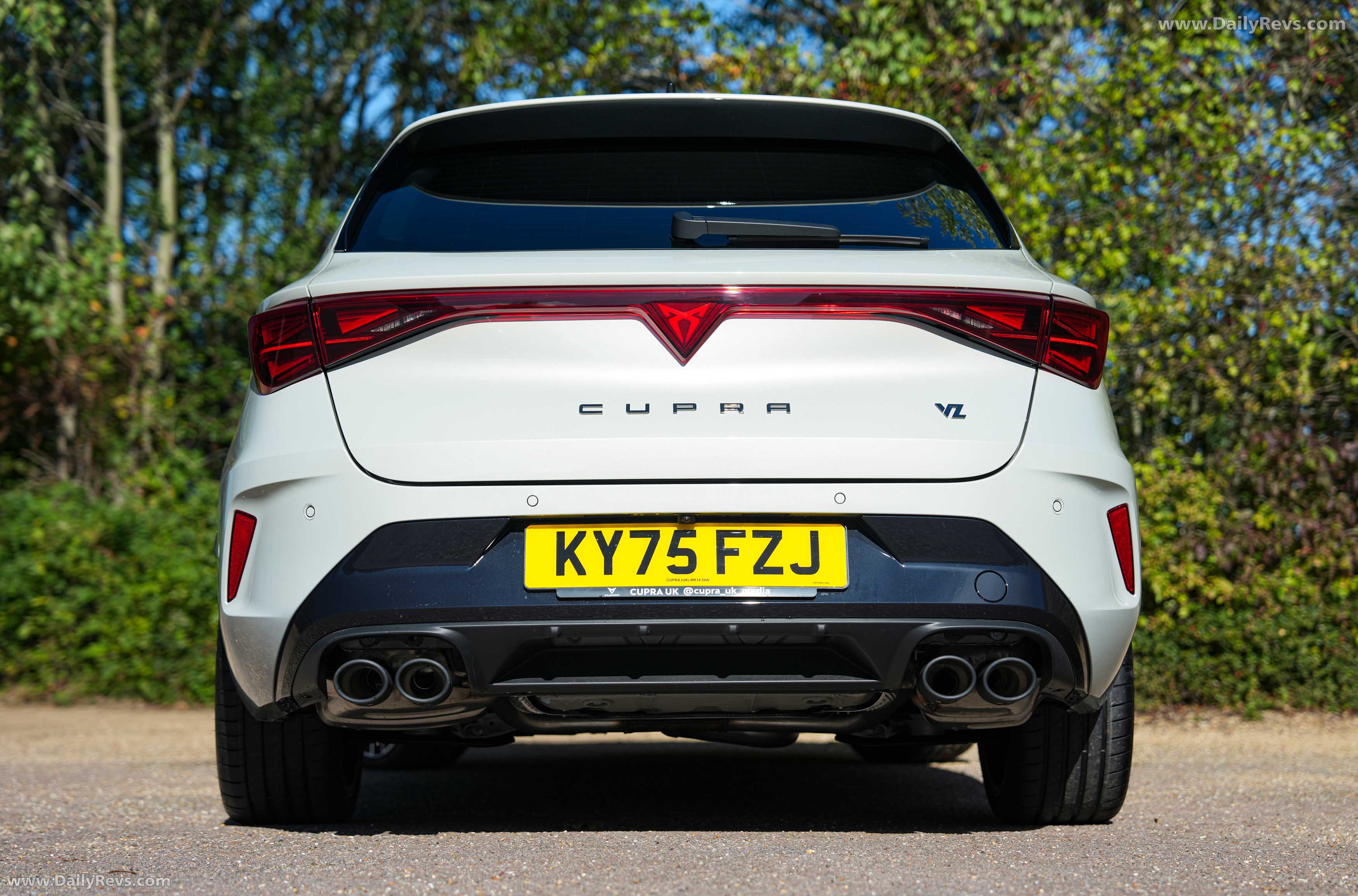 2025 Seat Cupra Leon Sportstourer UK Version Rear View