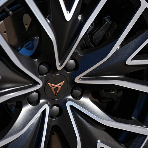 2025 Seat Cupra Leon Sportstourer UK Version Exterior