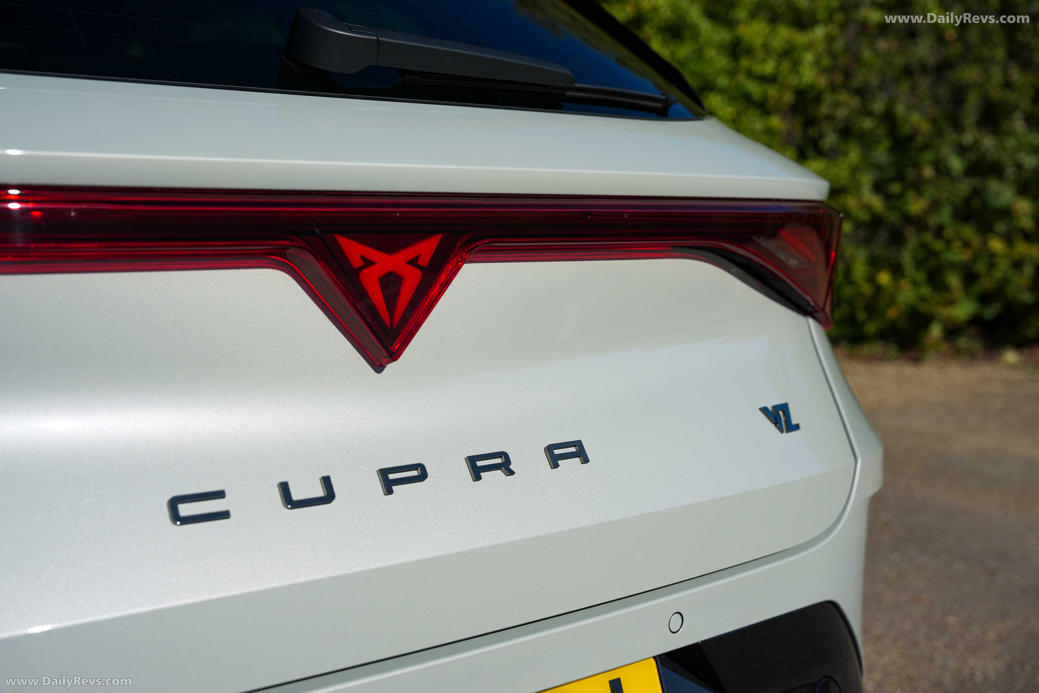 2025 Seat Cupra Leon Sportstourer UK Version Exterior