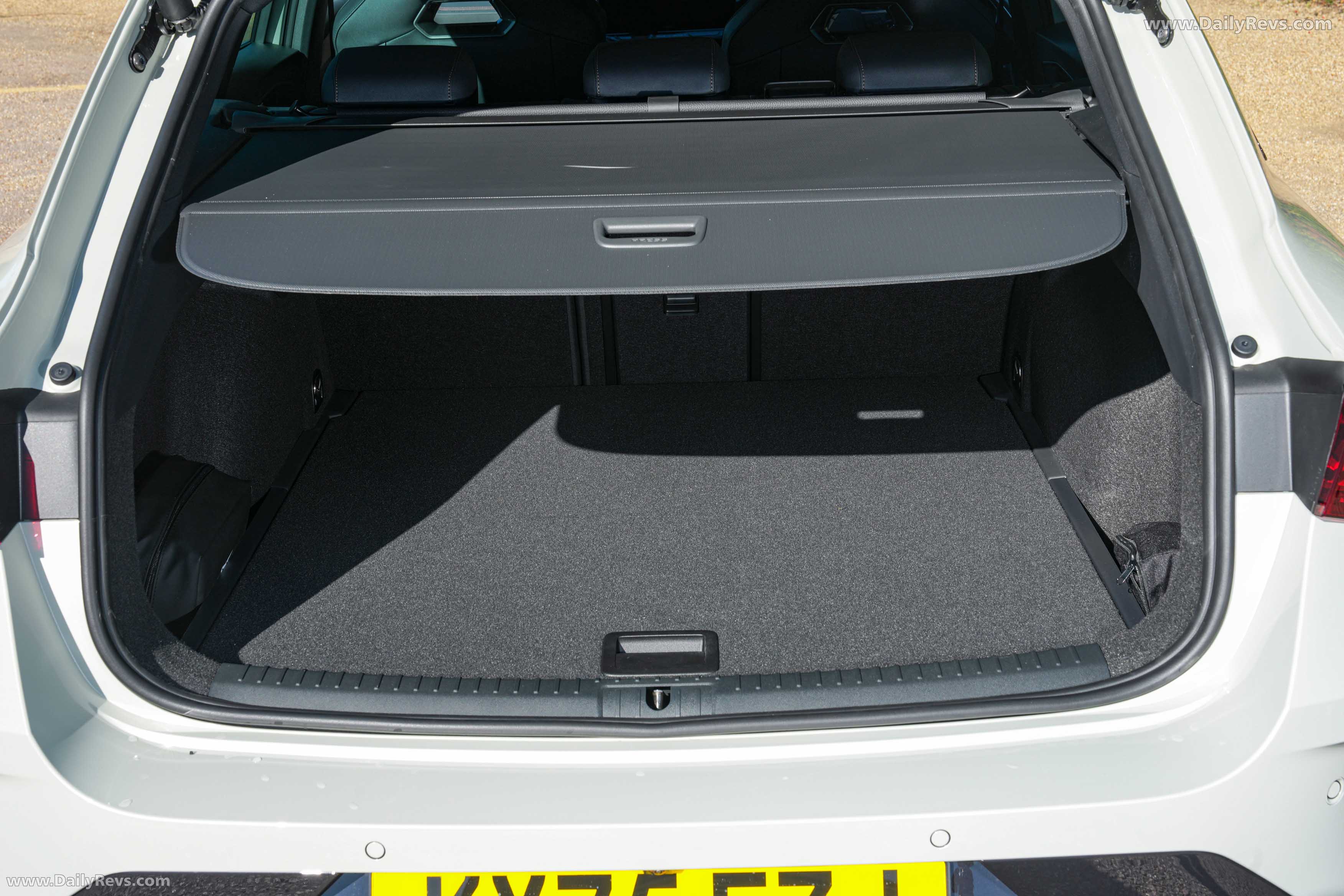 2025 Seat Cupra Leon Sportstourer UK Version Interior