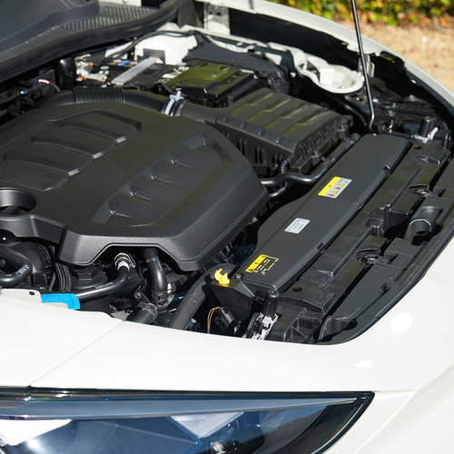2025 Seat Cupra Leon Sportstourer UK Version Engine