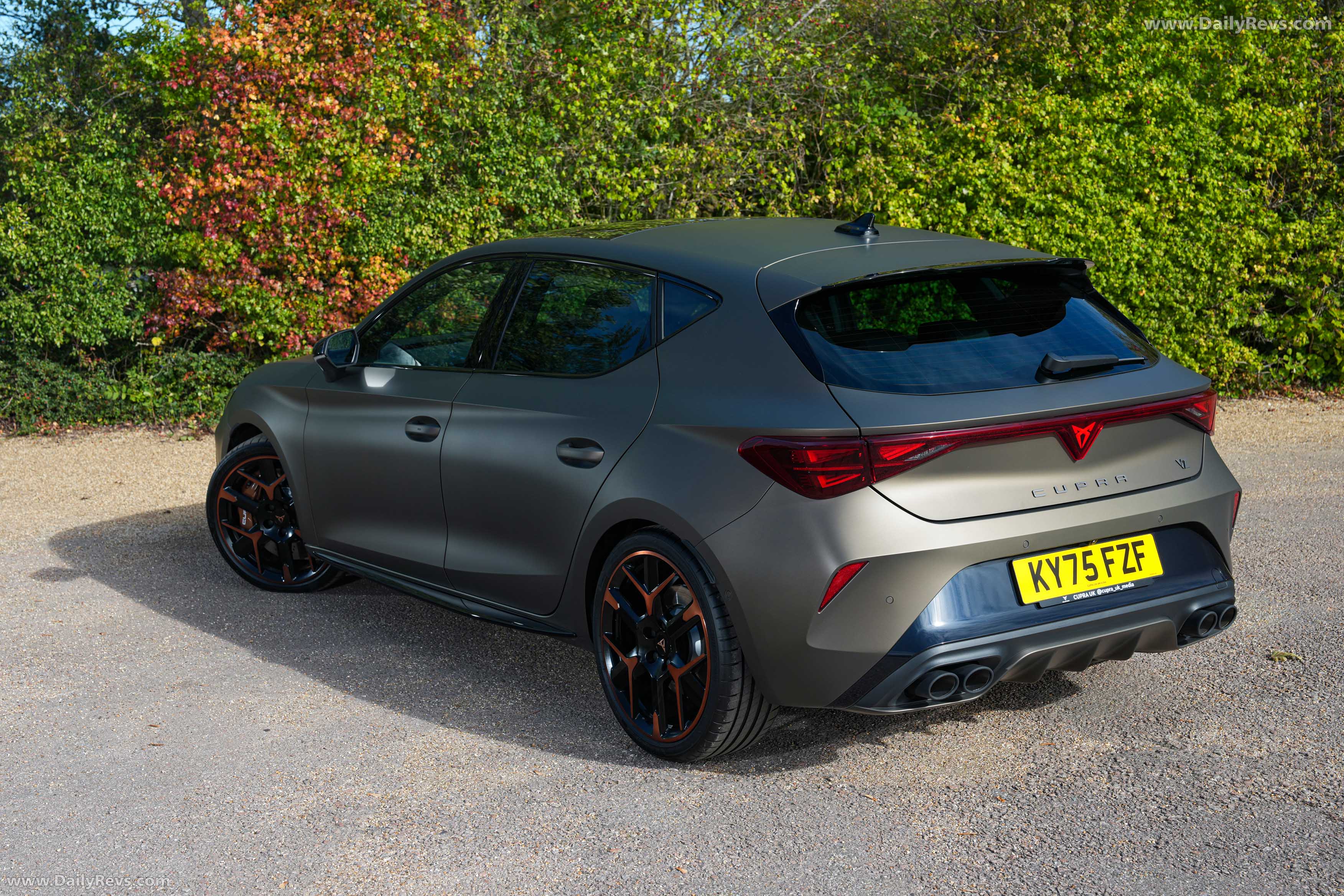 2026 Seat CUPRA Leon VZ UK Version Rear View