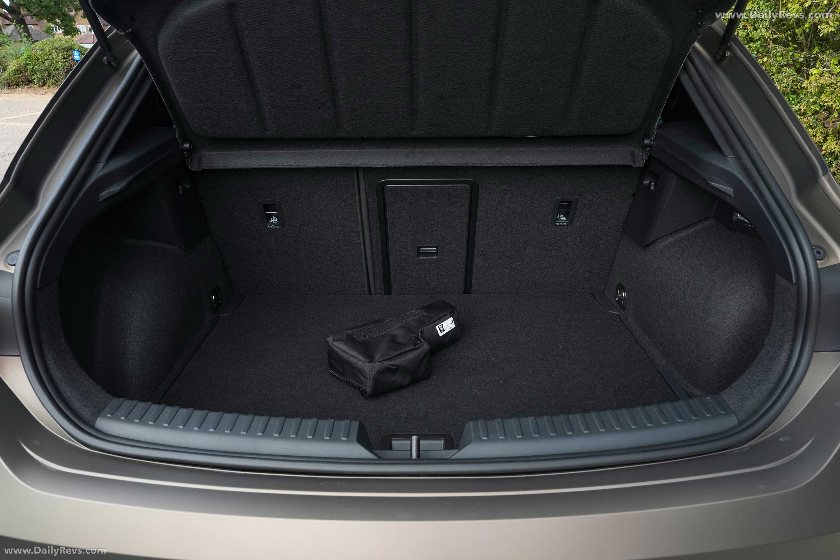 2026 Seat CUPRA Leon VZ UK Version Interior