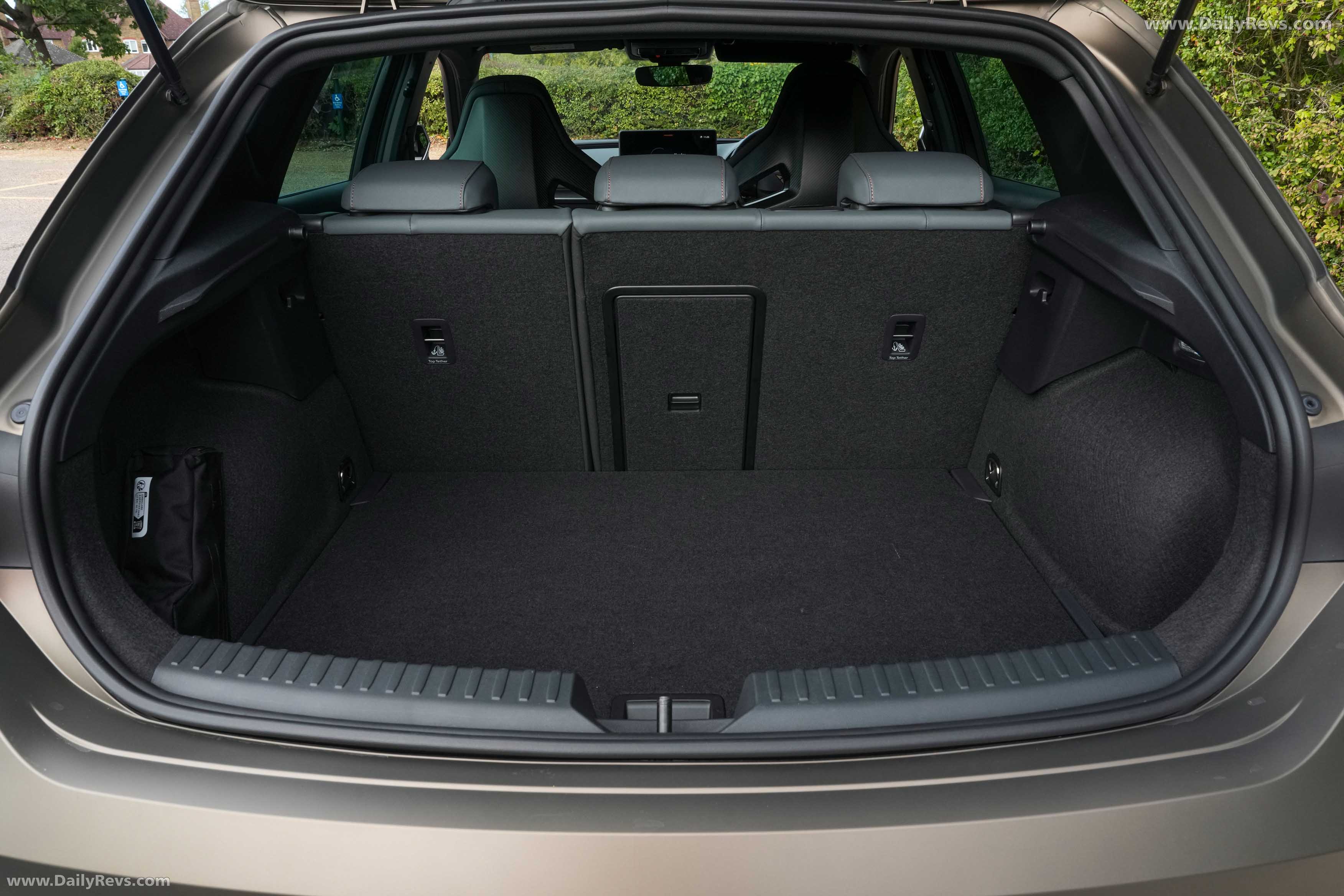 2026 Seat CUPRA Leon VZ UK Version Interior