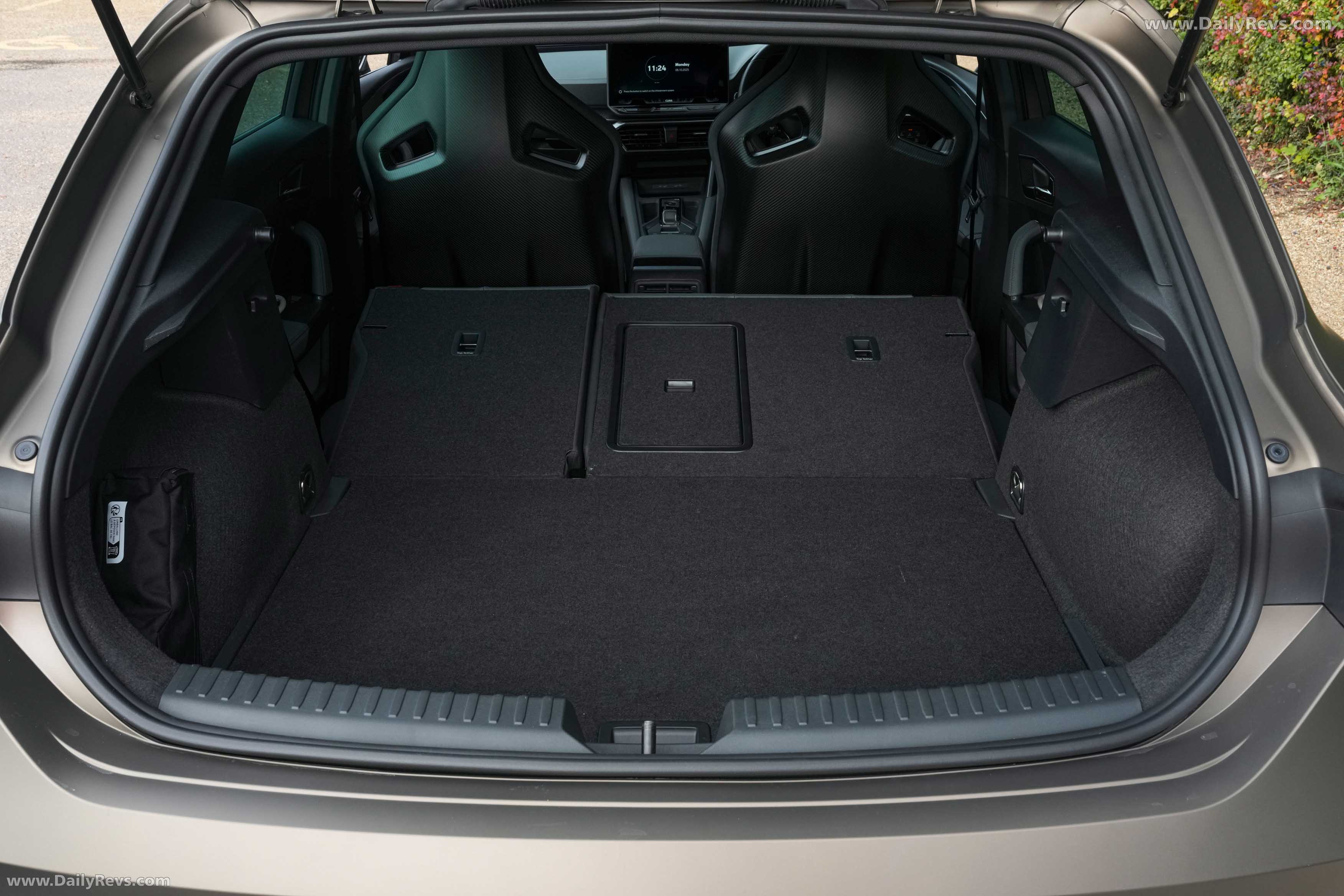 2026 Seat CUPRA Leon VZ UK Version Interior