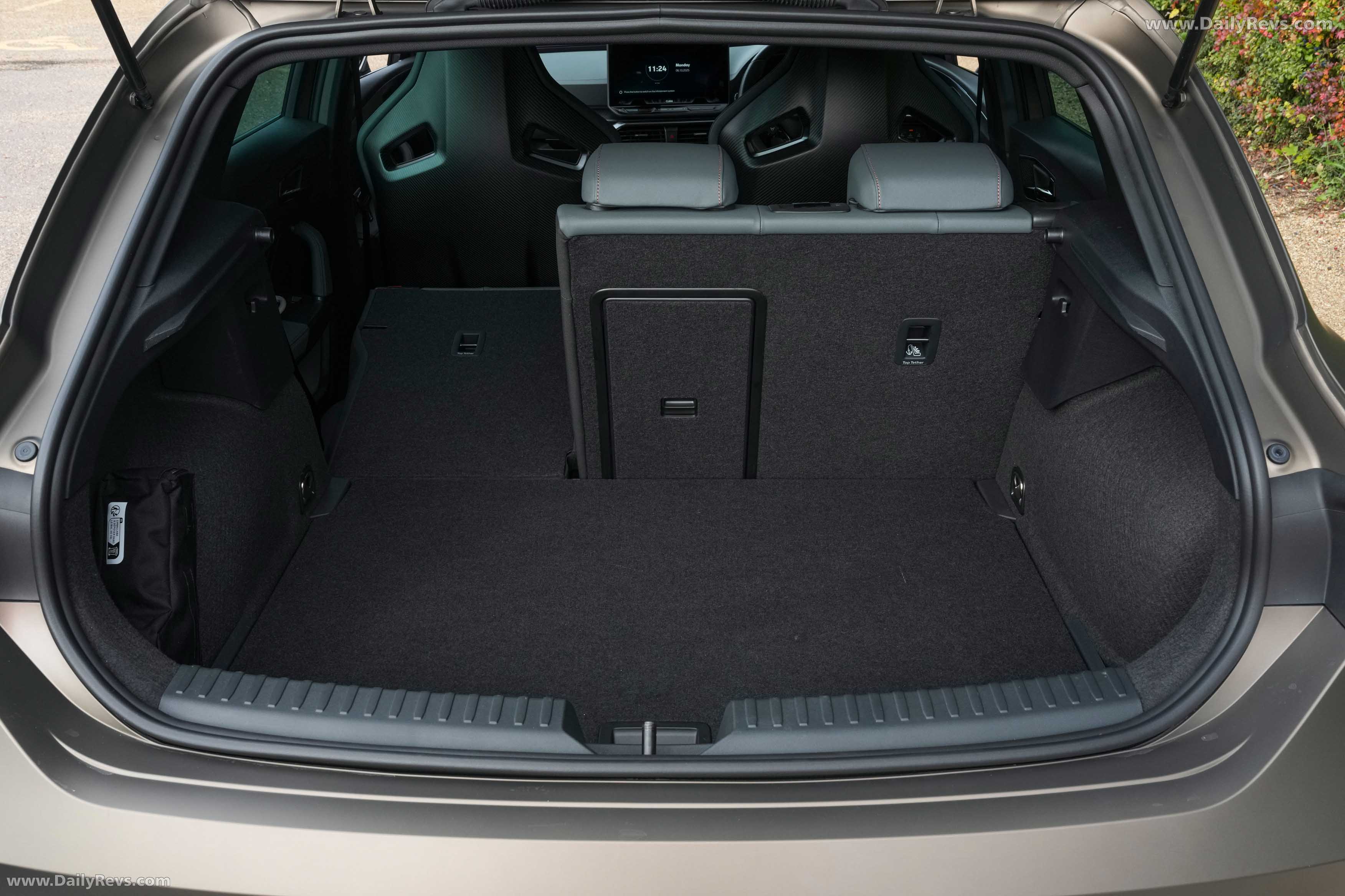 2026 Seat CUPRA Leon VZ UK Version Interior