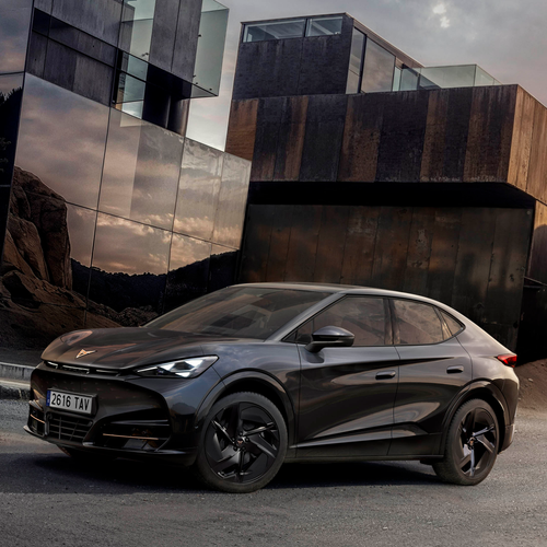 2026 Seat Cupra Tavascan Black Edition Front View