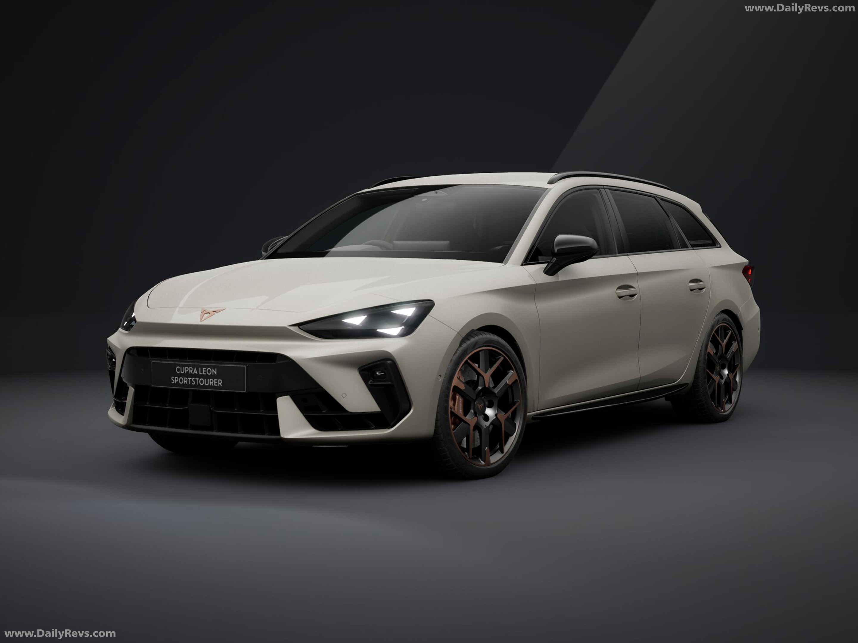 2026 Seat CUPRA Leon VZx Sportstourer AWD Front View