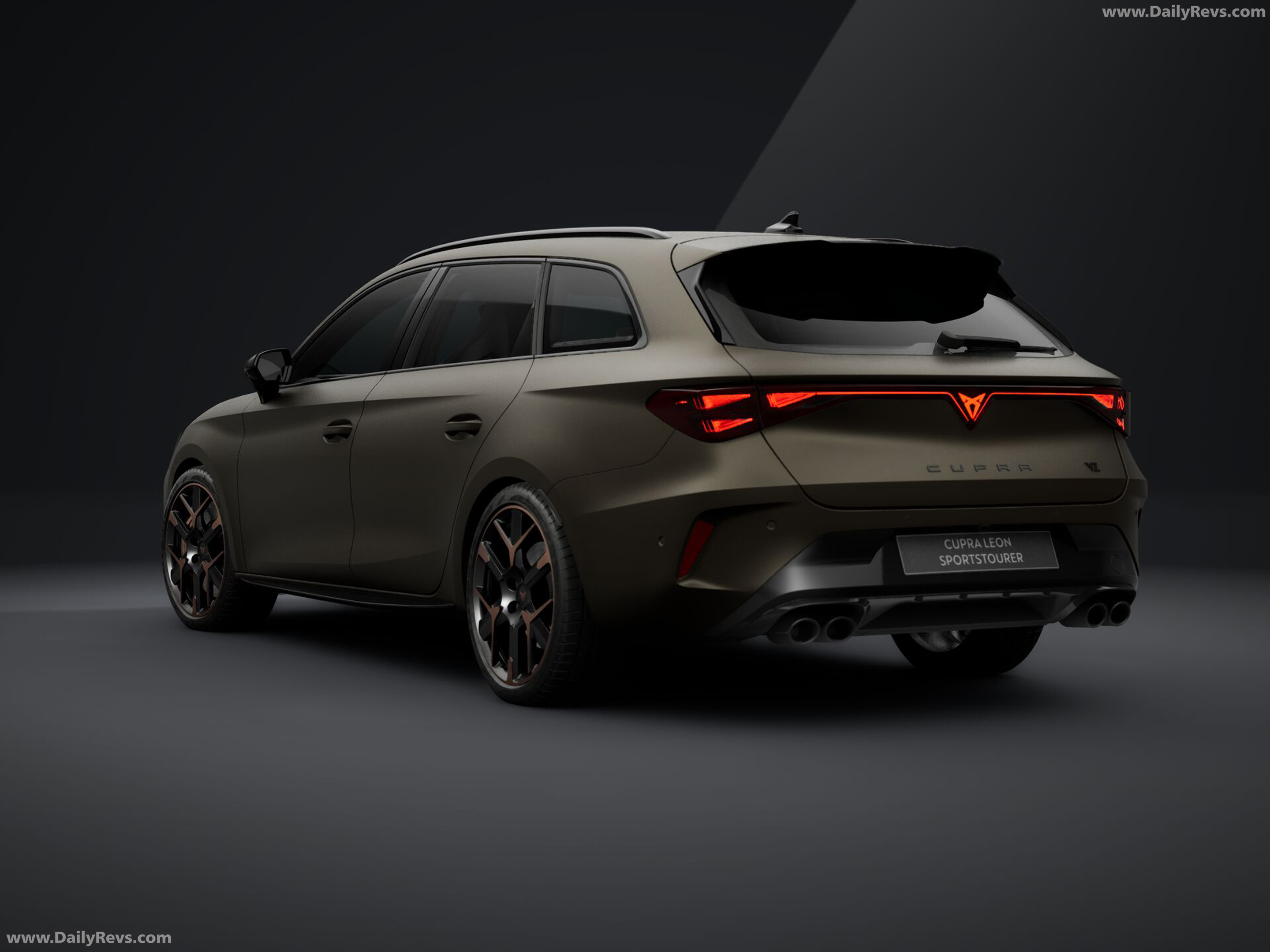 2026 Seat CUPRA Leon VZx Sportstourer AWD Rear View