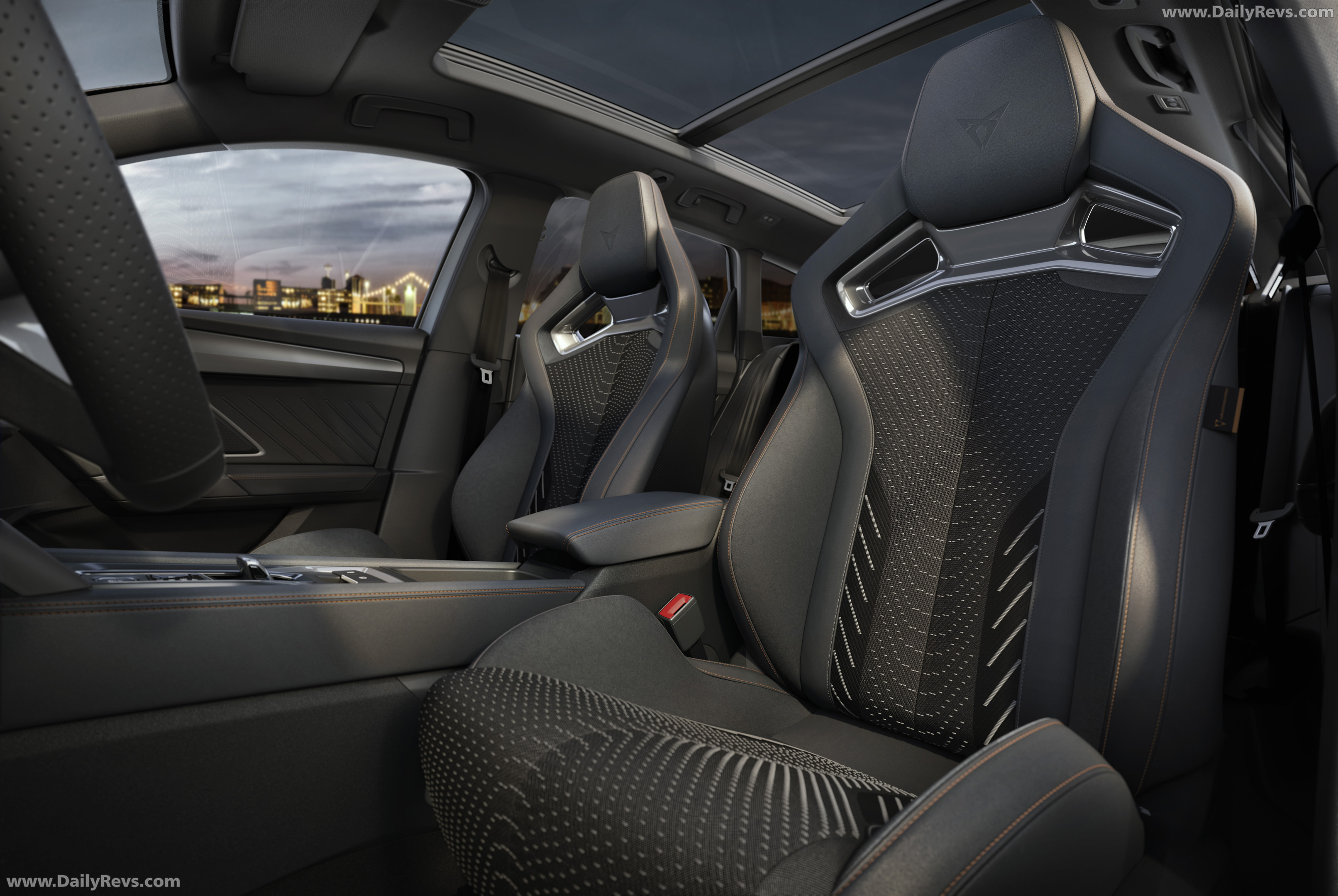 2026 Seat CUPRA Leon VZx Sportstourer AWD Interior