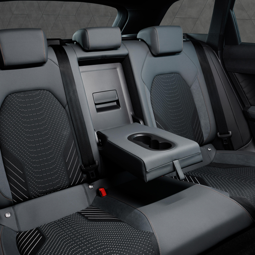 2026 Seat CUPRA Leon VZx Sportstourer AWD Interior