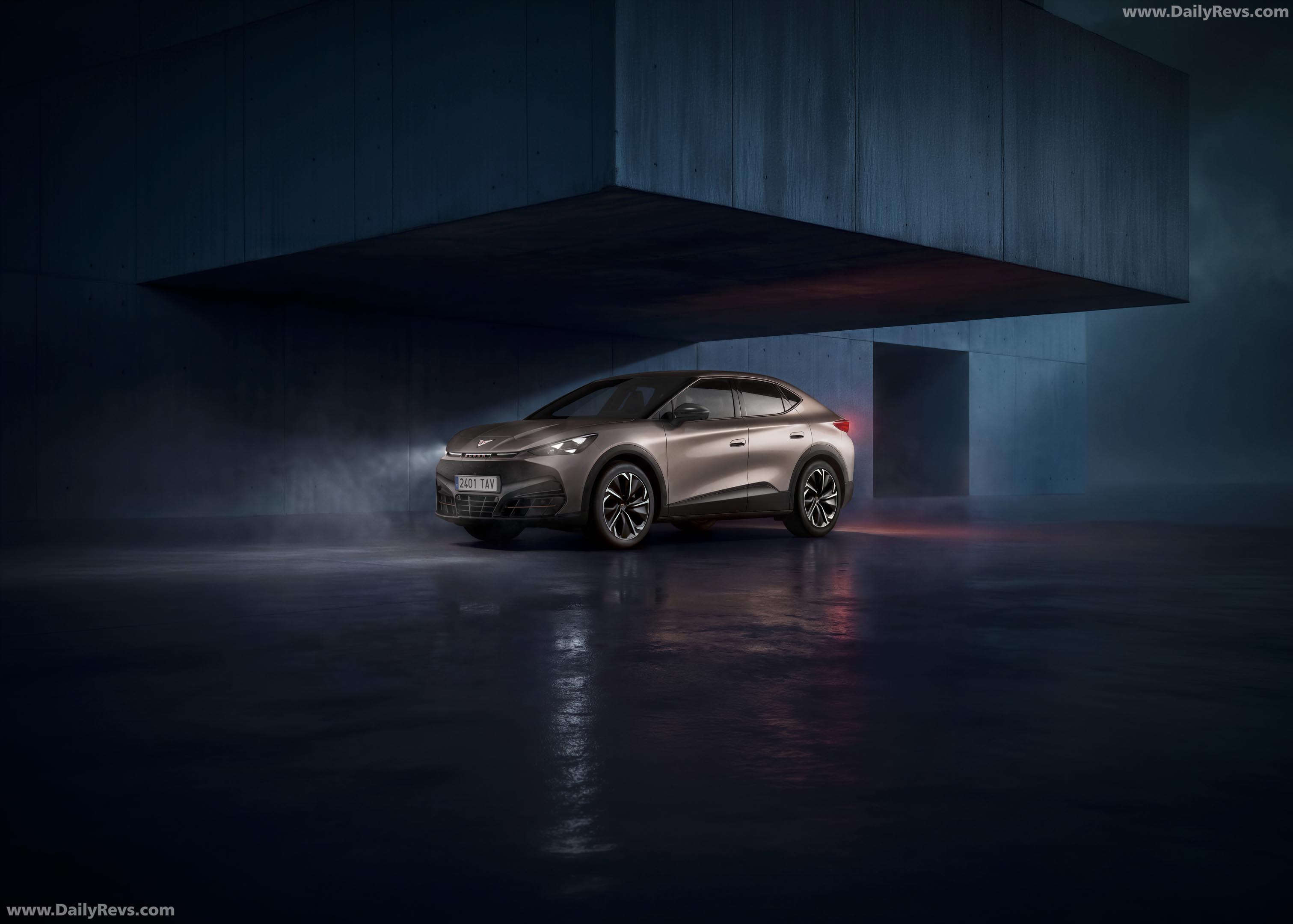 2026 Seat Cupra Tavascan V Front View