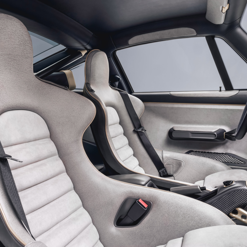 2026 Singer DLS Turbo Sorcerer Interior