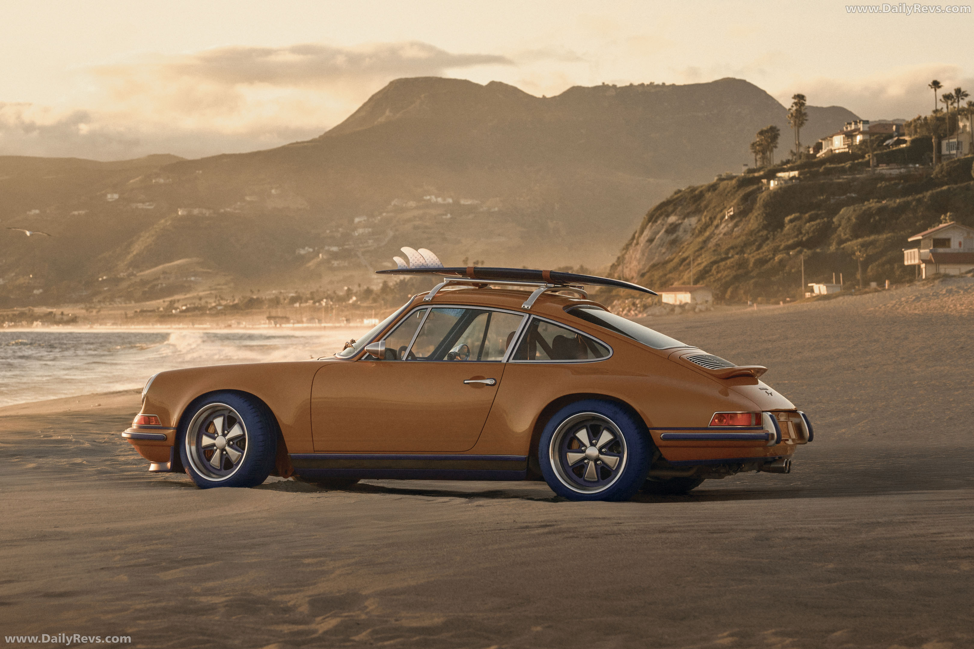 2026 Singer Porsche 911 Classic Side View