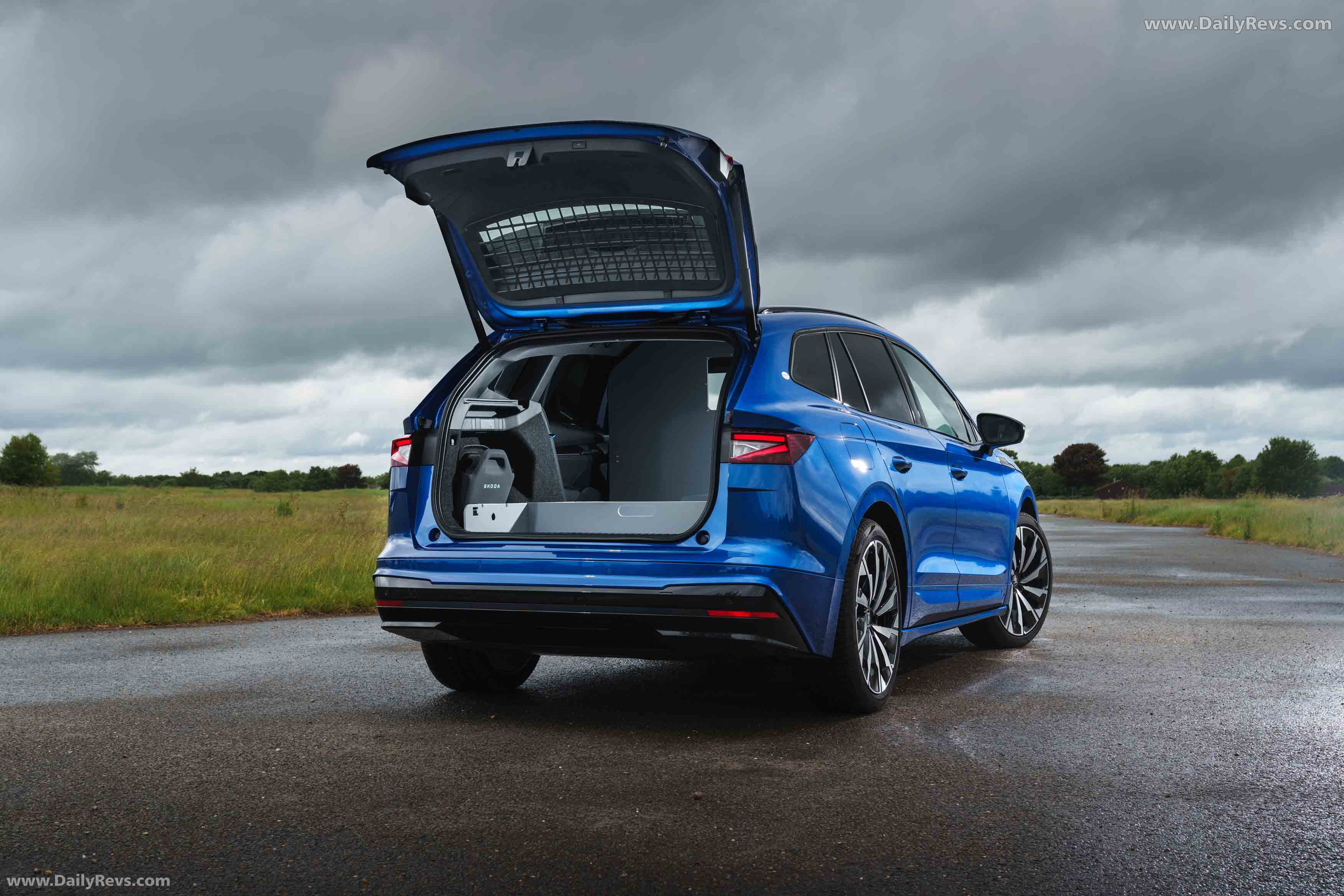 2026 Skoda Enyaq Cargo Rear View