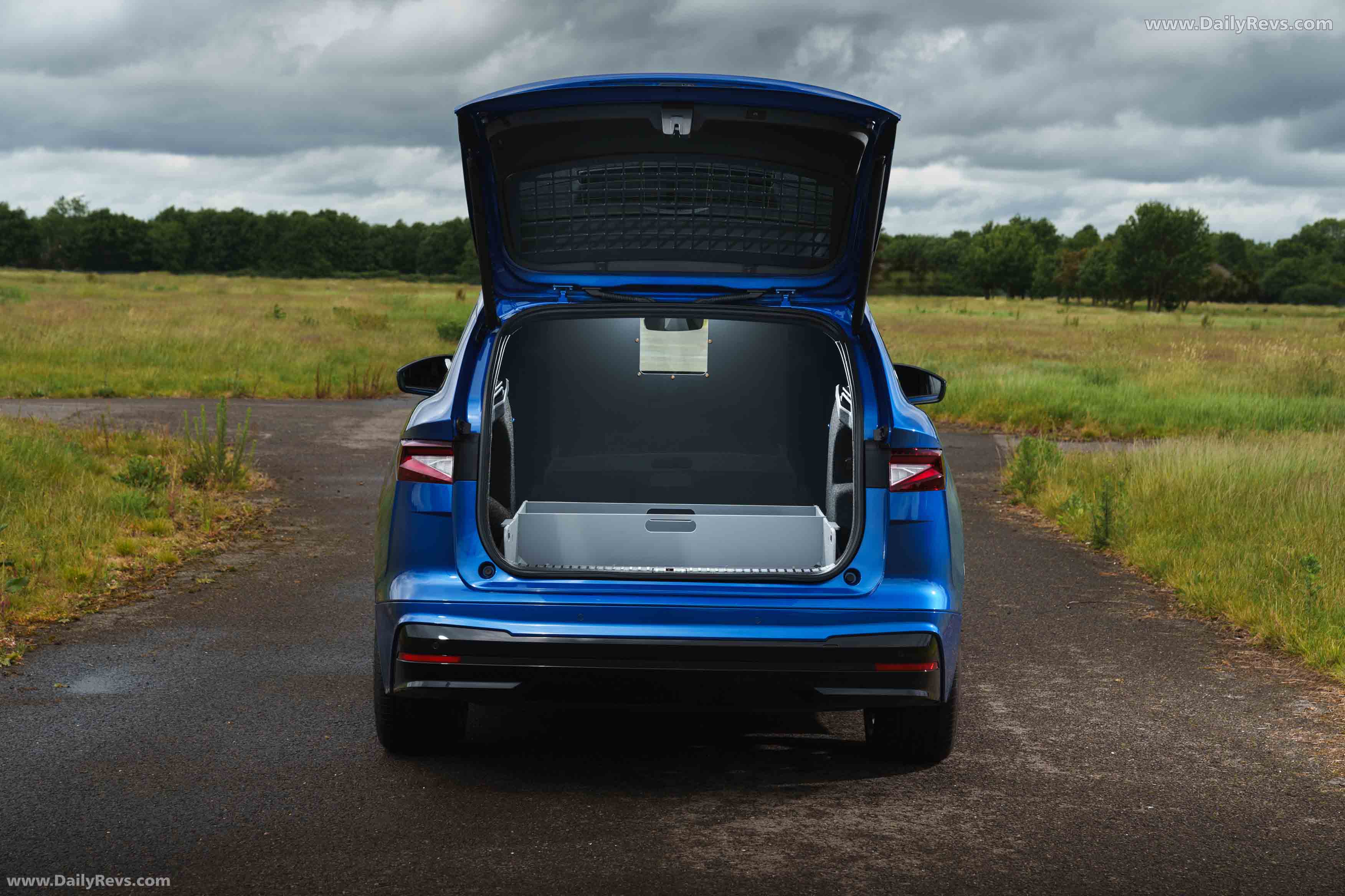 2026 Skoda Enyaq Cargo Rear View