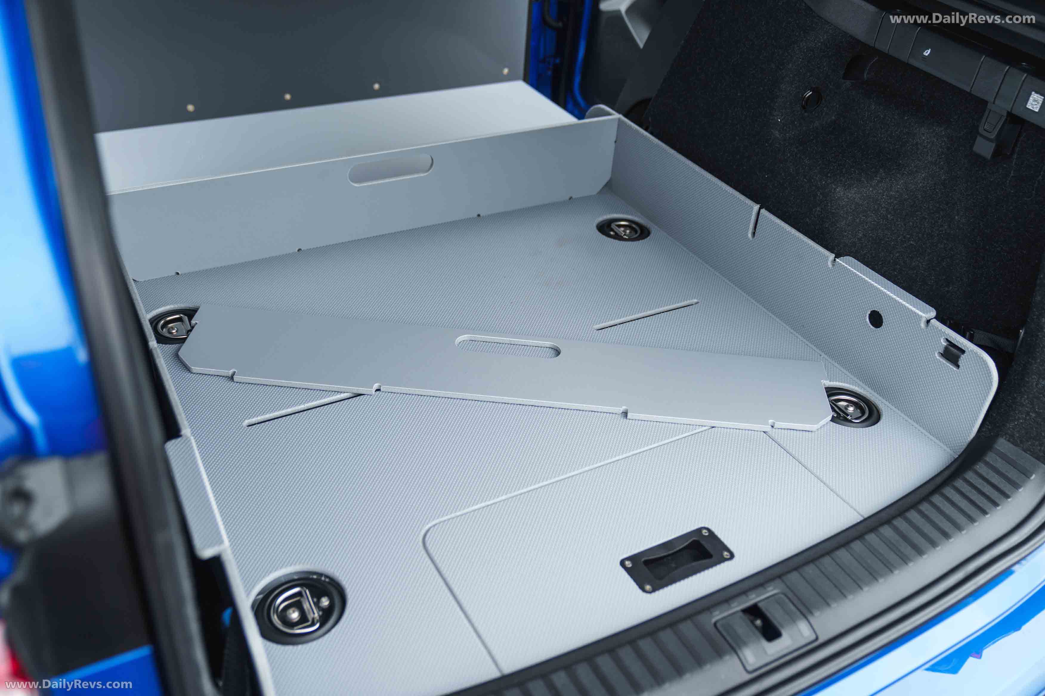 2026 Skoda Enyaq Cargo Interior