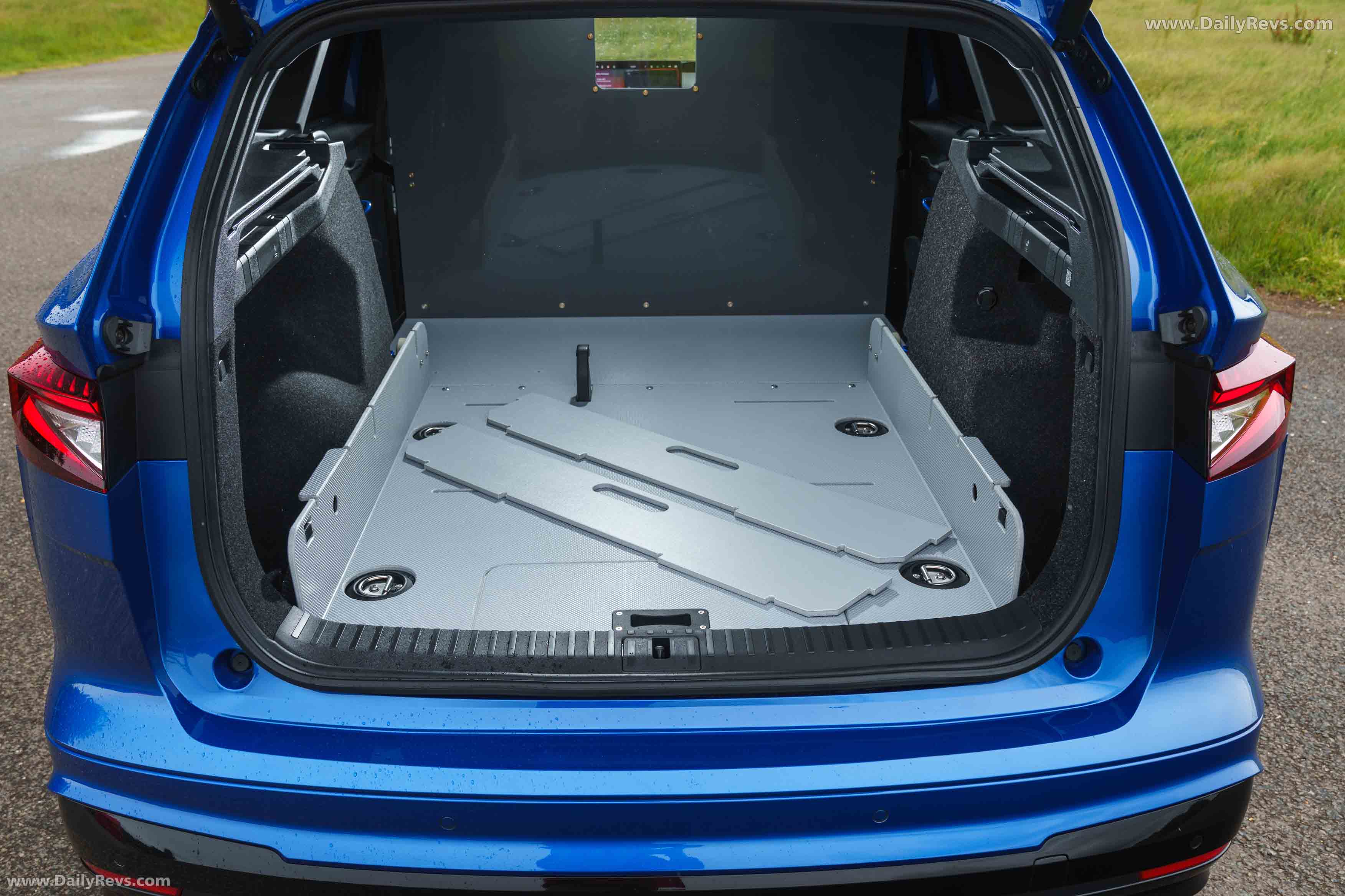 2026 Skoda Enyaq Cargo Interior