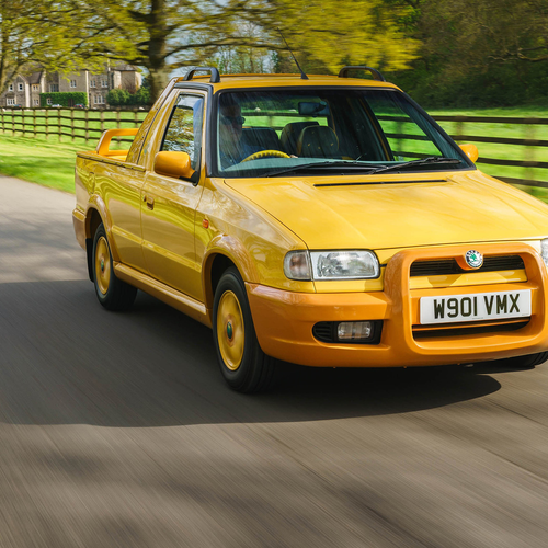 2000 Skoda Felicia Fun UK Version Front View