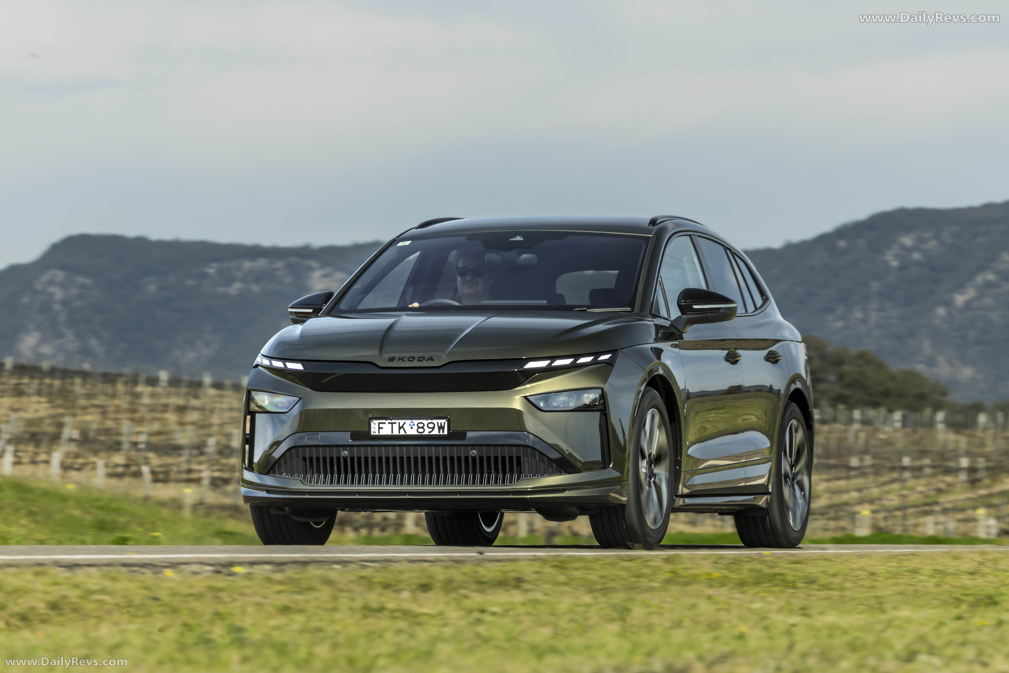 2025 Skoda Enyaq Sportline Australian Version Front View