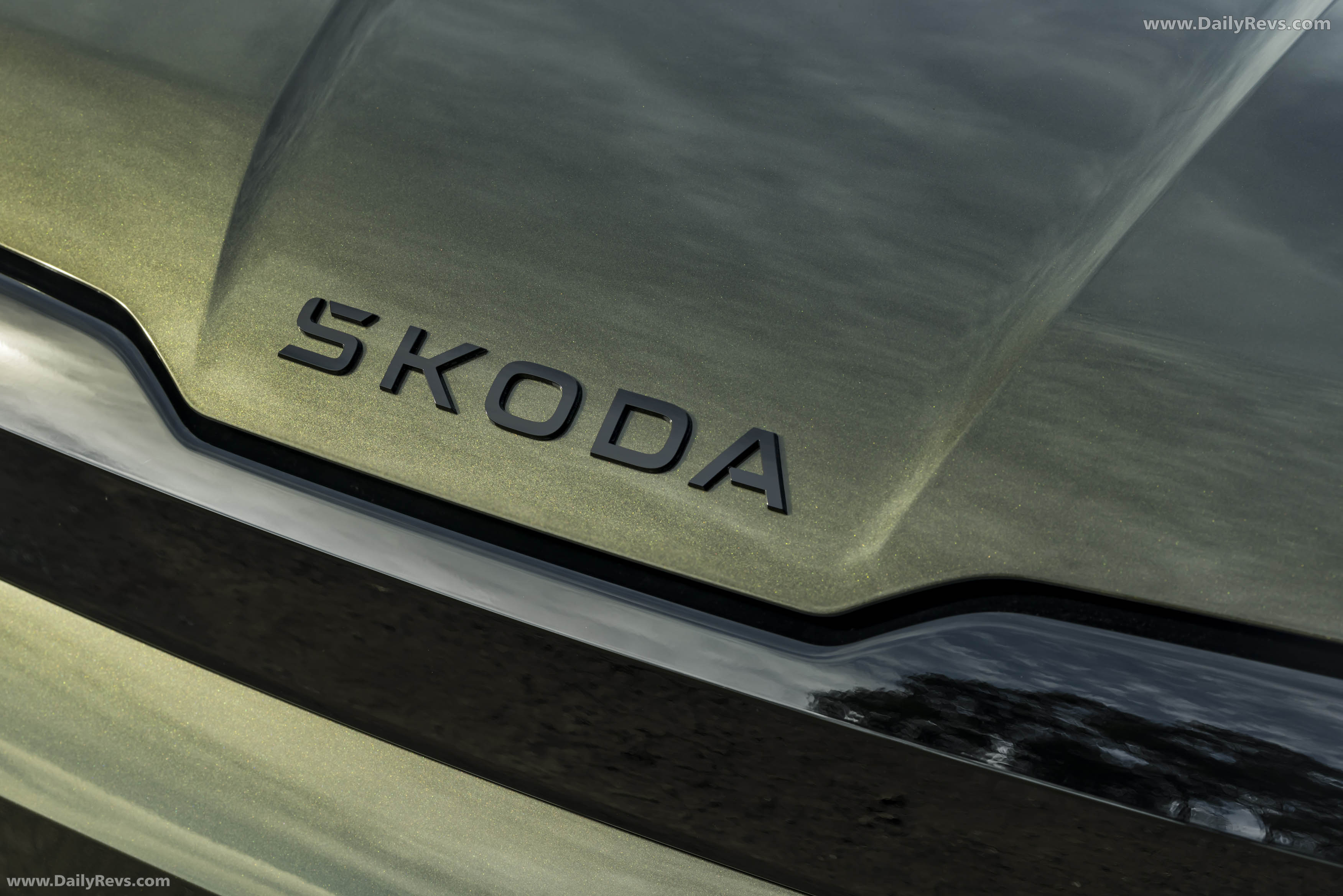 2025 Skoda Enyaq Sportline Australian Version Exterior