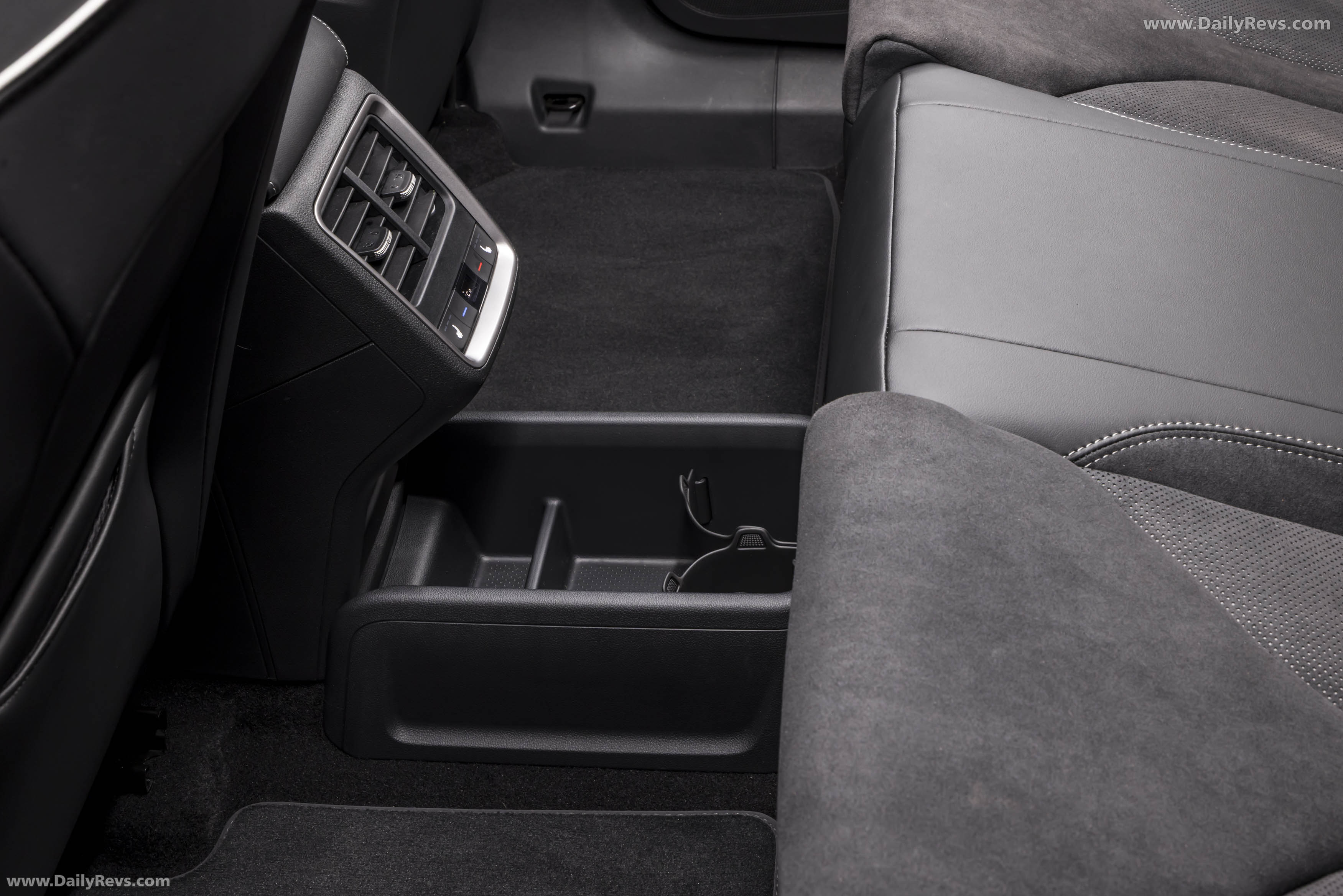 2025 Skoda Enyaq Sportline Australian Version Interior