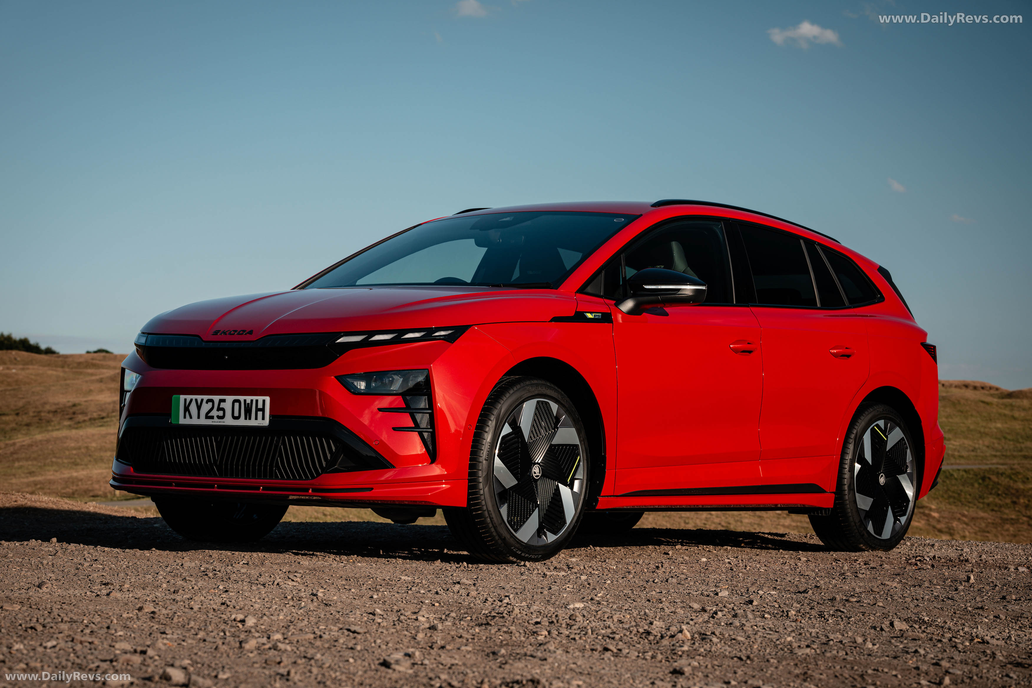 2026 Skoda Enyaq RS UK Version Front View