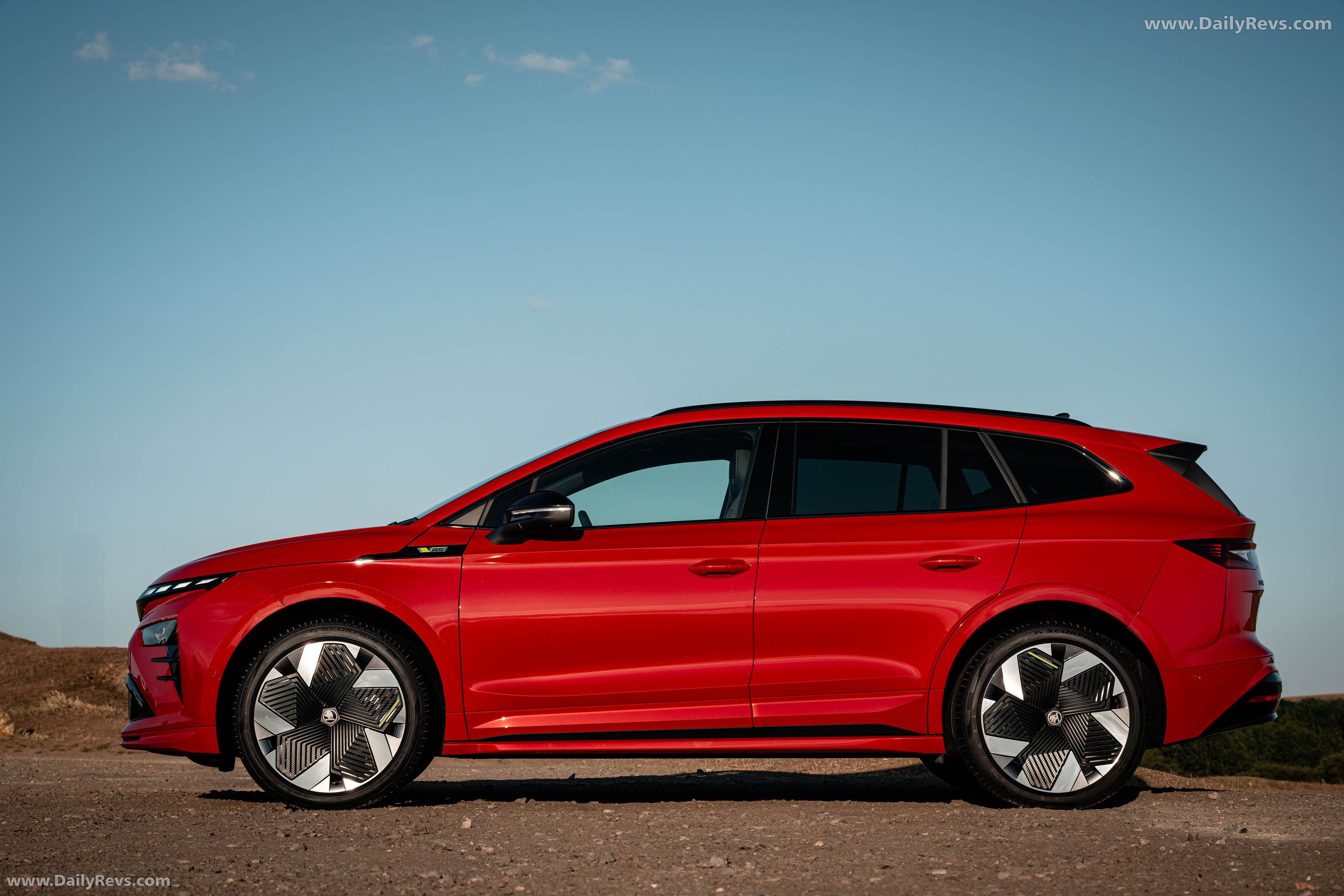 2026 Skoda Enyaq RS UK Version Side View
