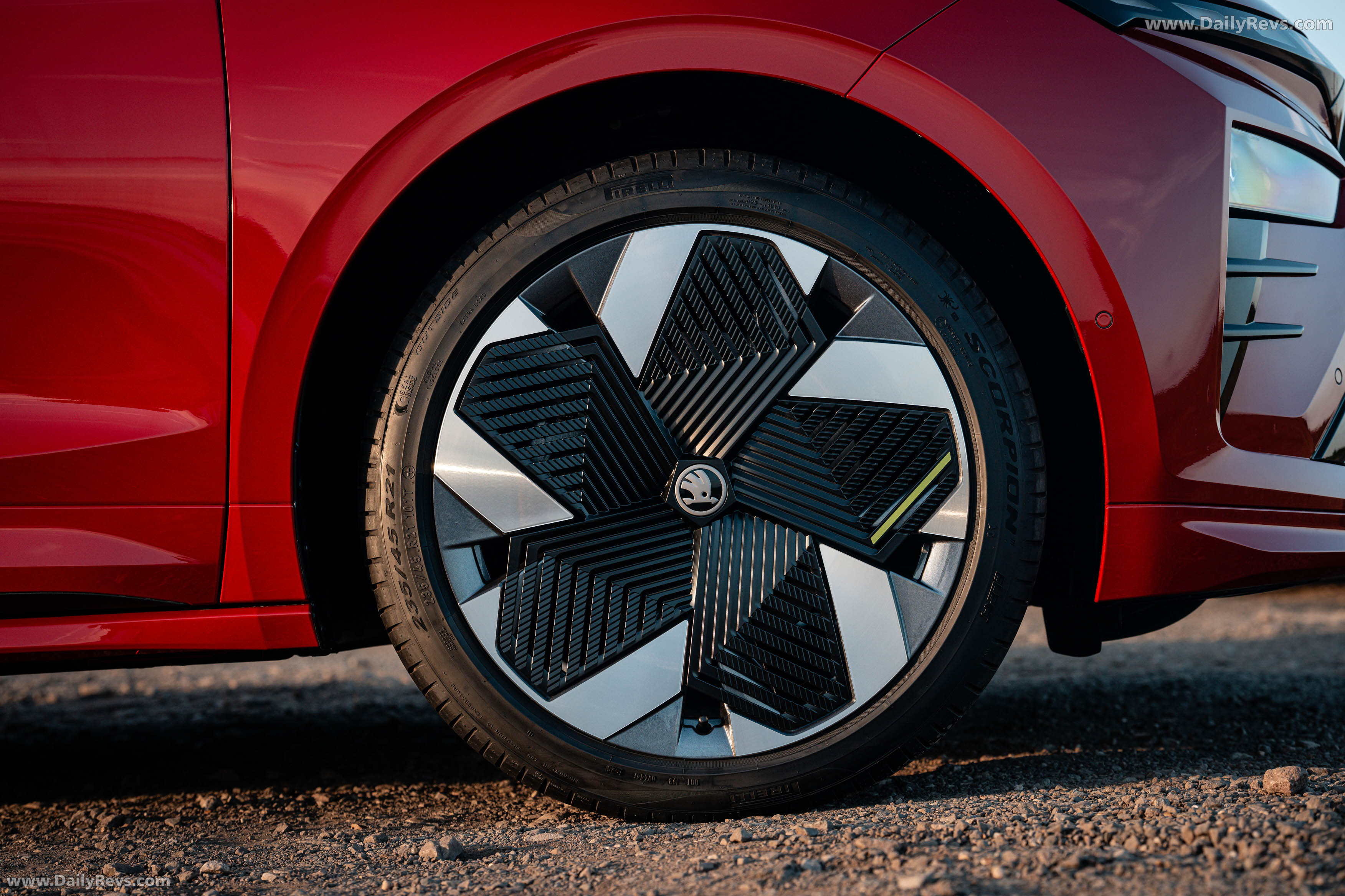 2026 Skoda Enyaq RS UK Version Exterior