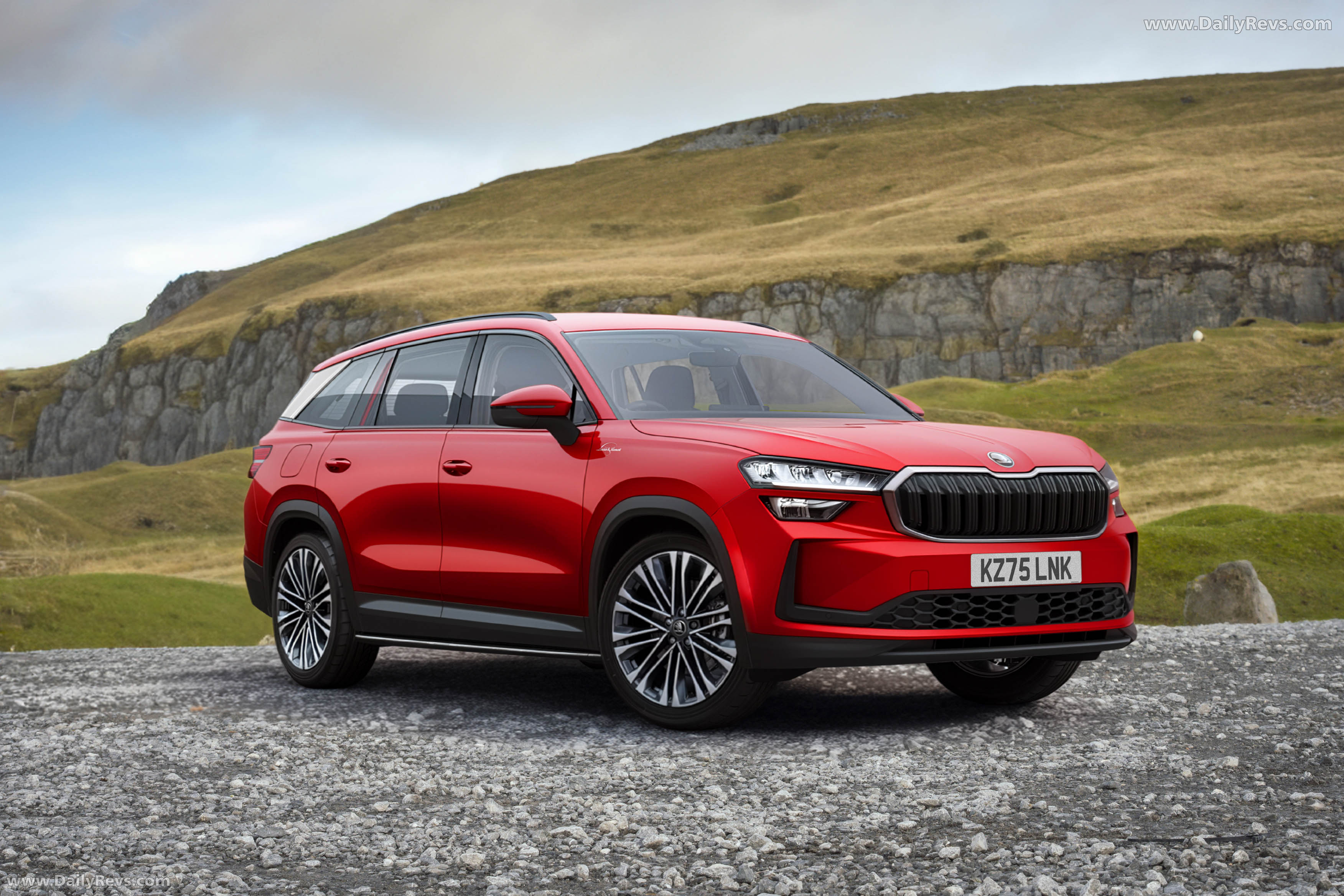 2025 2026 Skoda Kodiaq LK Front View