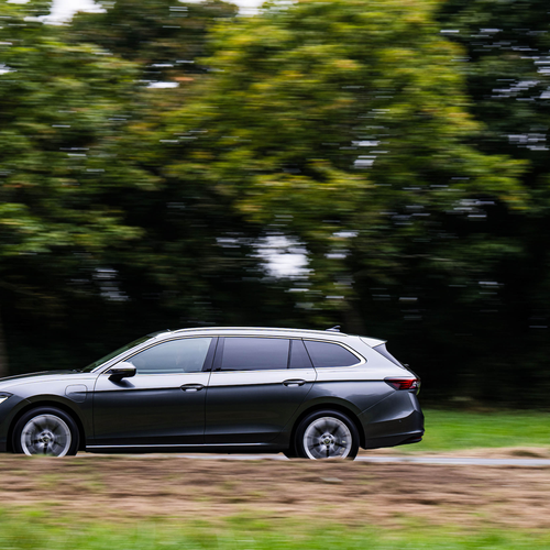 2024 Skoda Superb Combi iV Mk4 UK Version Side View